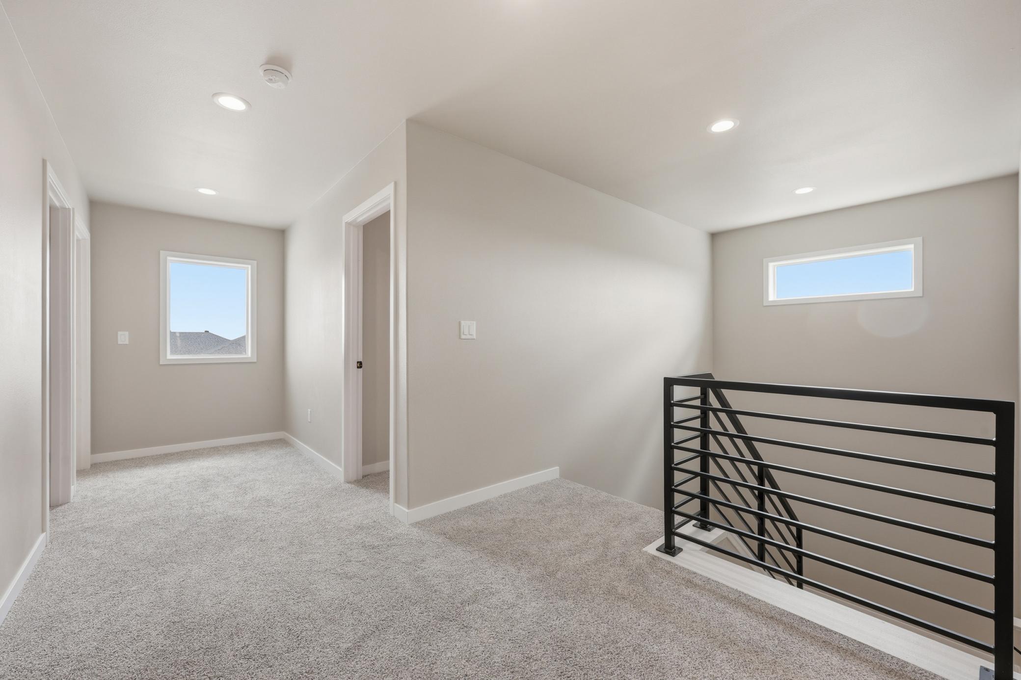 2024 single family home for sale at 102 Annies Way in Mapleton, ND — 5 bed, 4 bath (photo 18 of 55)