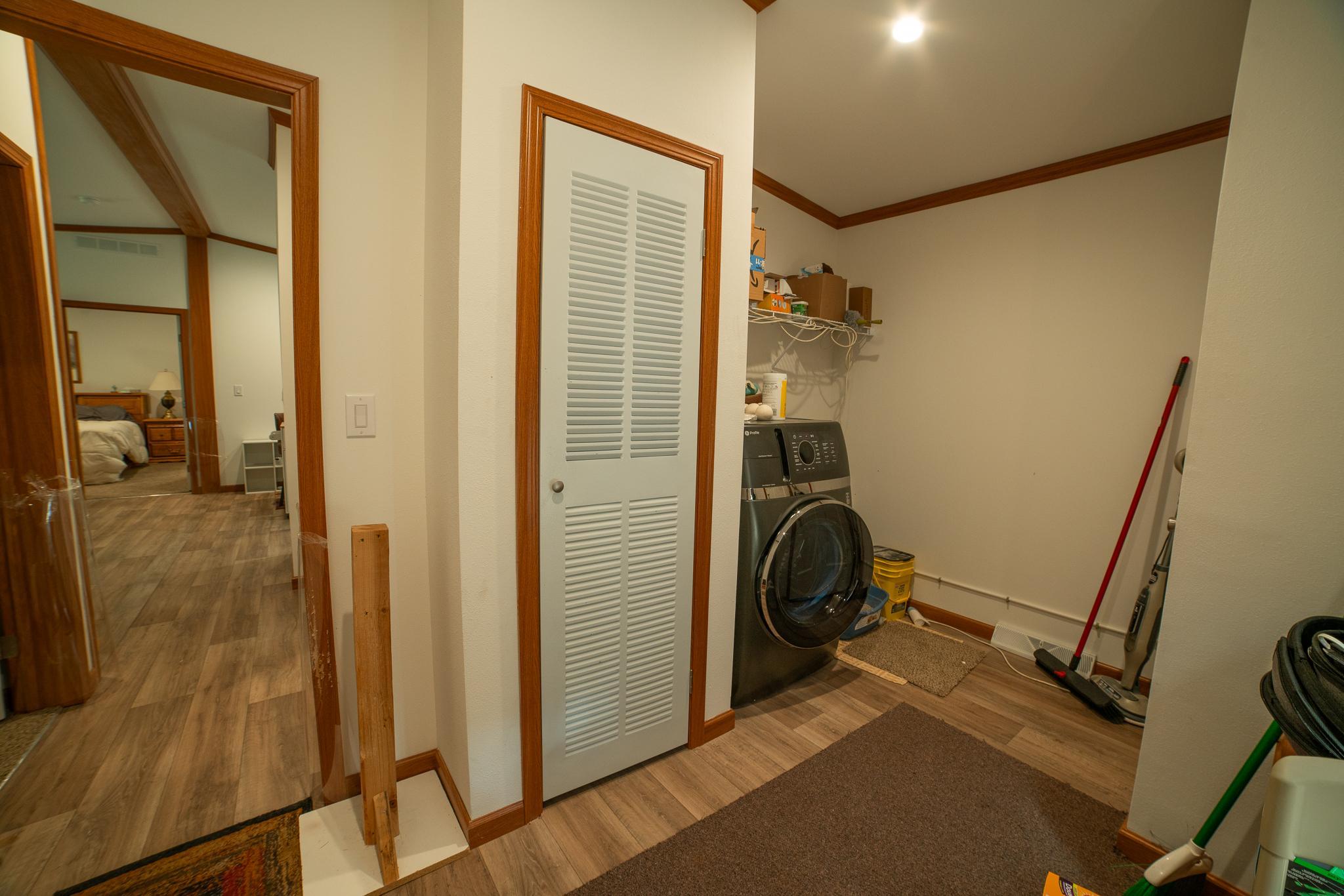 1989 single family home for sale at 4452 Boone Point Road NW in Hackensack, MN — 2 bed, 2 bath (photo 16 of 17)