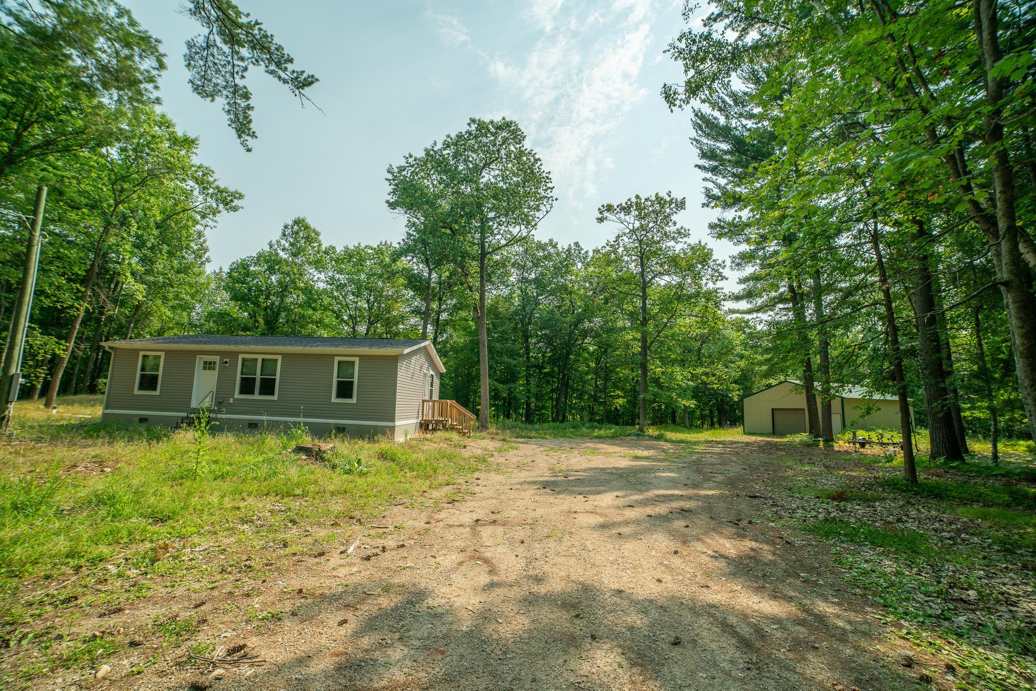 1989 single family home for sale at 4452 Boone Point Road NW in Hackensack, MN — 2 bed, 2 bath (photo 9 of 17)