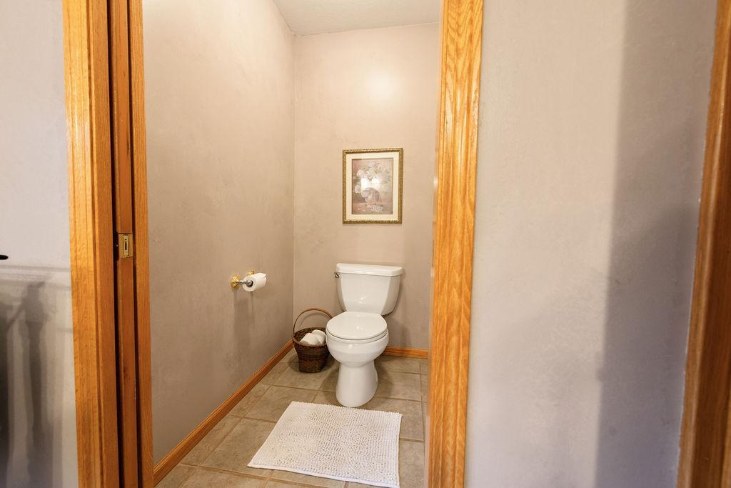2000 single family home for sale at 10745 Birch Trail in Brainerd, MN — 4 bed, 3 bath (photo 39 of 55)