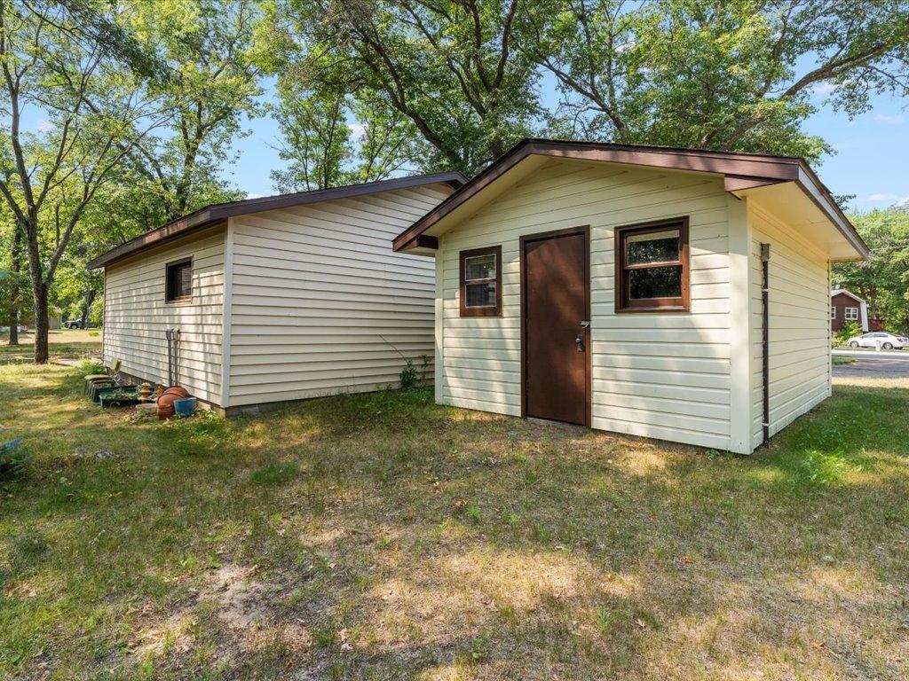1970 single family home for sale at 12776 Knollwood Drive in Baxter, MN — 5 bed, 2 bath (photo 32 of 45)