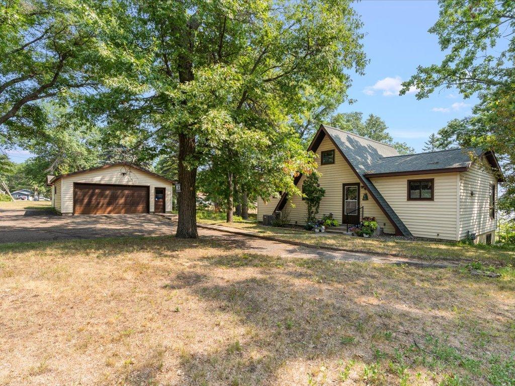 1970 single family home for sale at 12776 Knollwood Drive in Baxter, MN — 5 bed, 2 bath (photo 35 of 45)