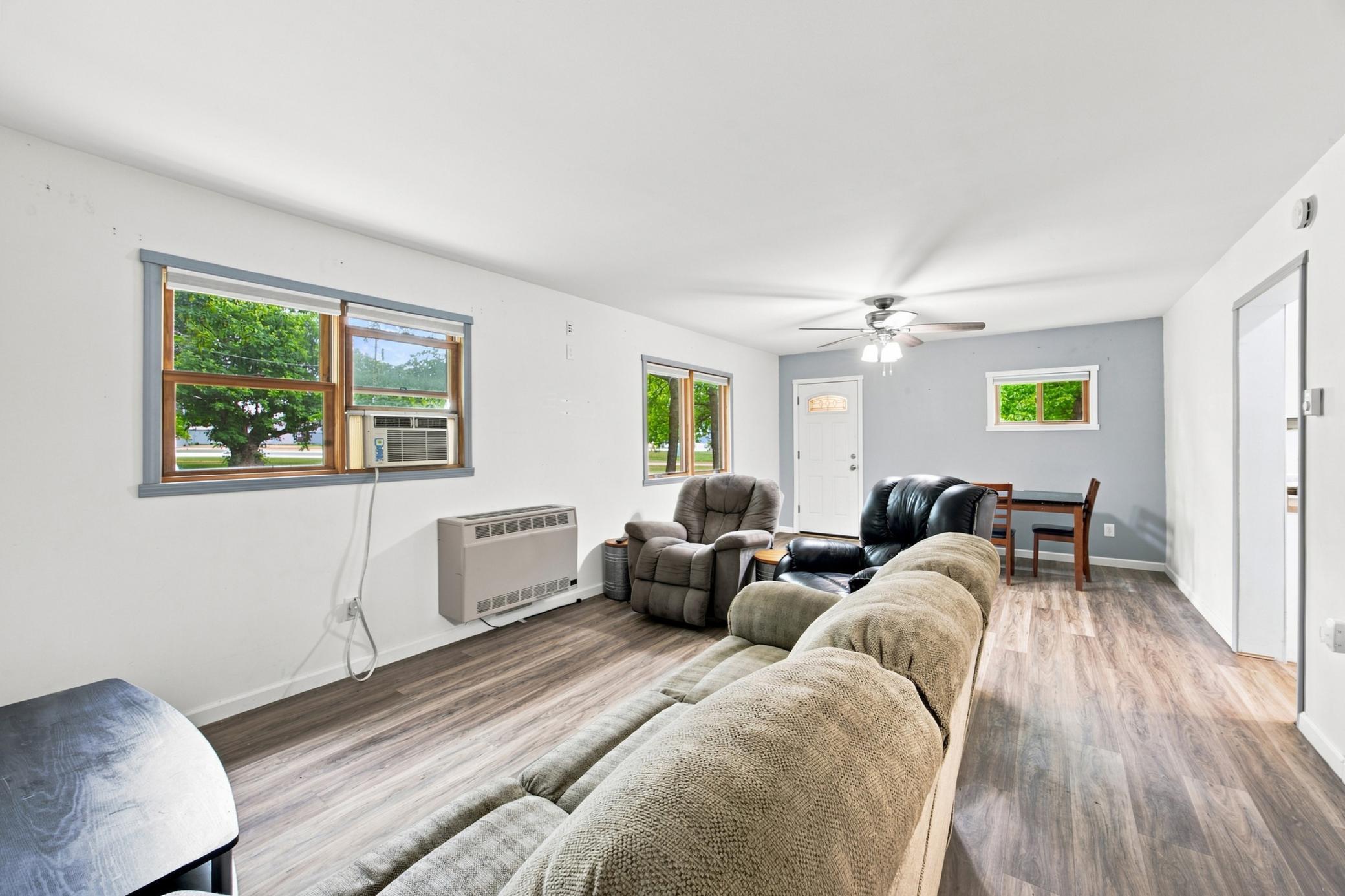 200 Grant Street N, Colfax ND 58018 - Photo 11 of 25