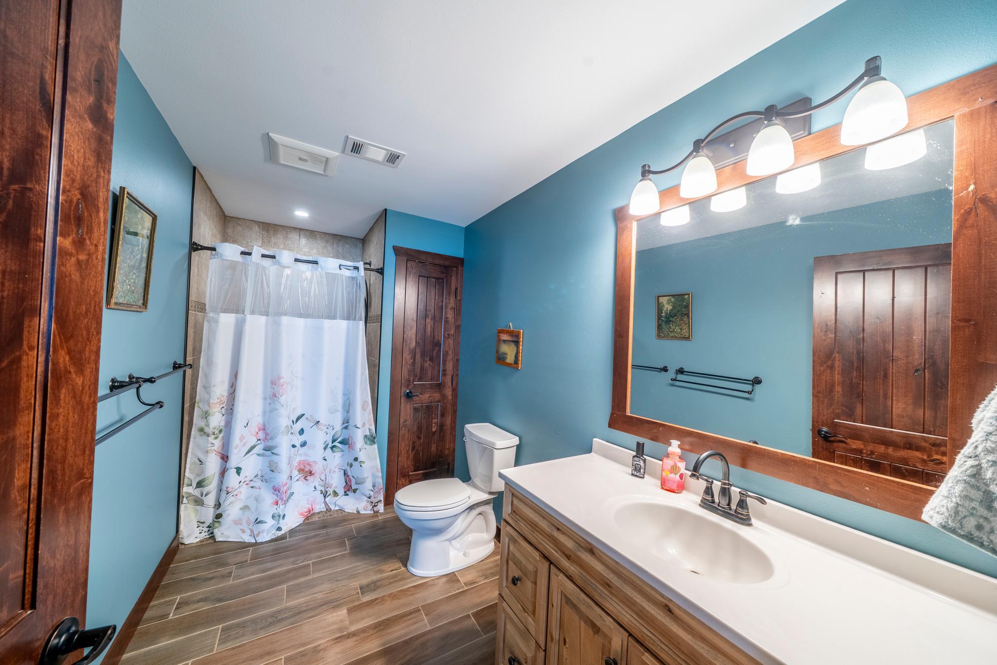 2017 single family home for sale at 26195 County Highway 37 in Detroit Lakes, MN — 4 bed, 2 bath (photo 12 of 41)