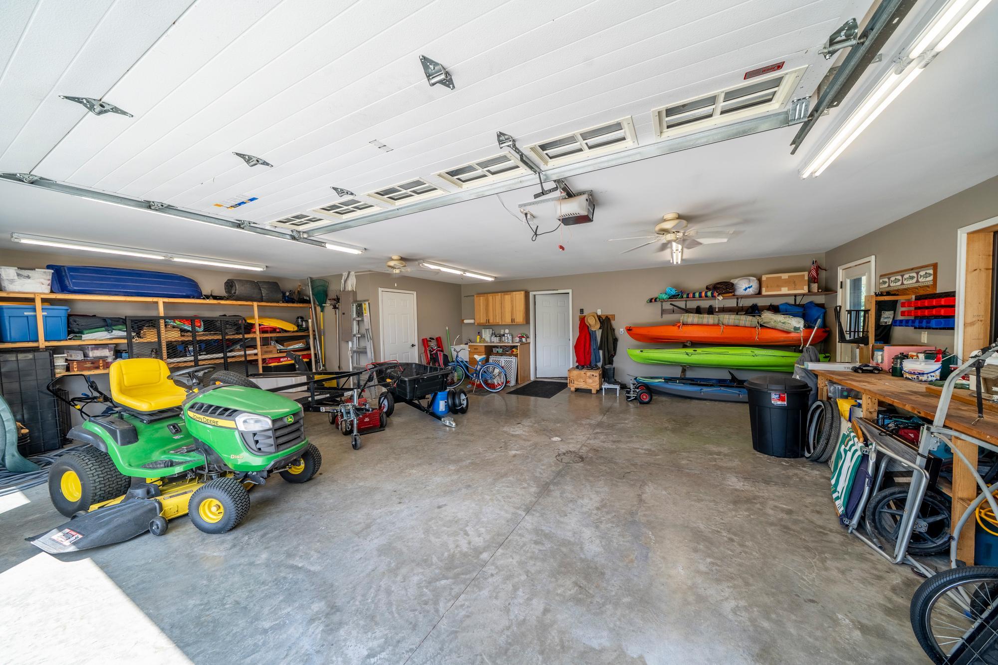 2017 single family home for sale at 26195 County Highway 37 in Detroit Lakes, MN — 4 bed, 2 bath (photo 19 of 41)