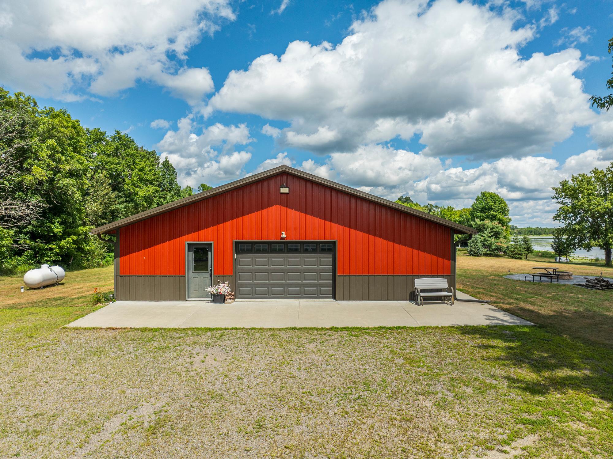 2017 single family home for sale at 26195 County Highway 37 in Detroit Lakes, MN — 4 bed, 2 bath (photo 21 of 41)
