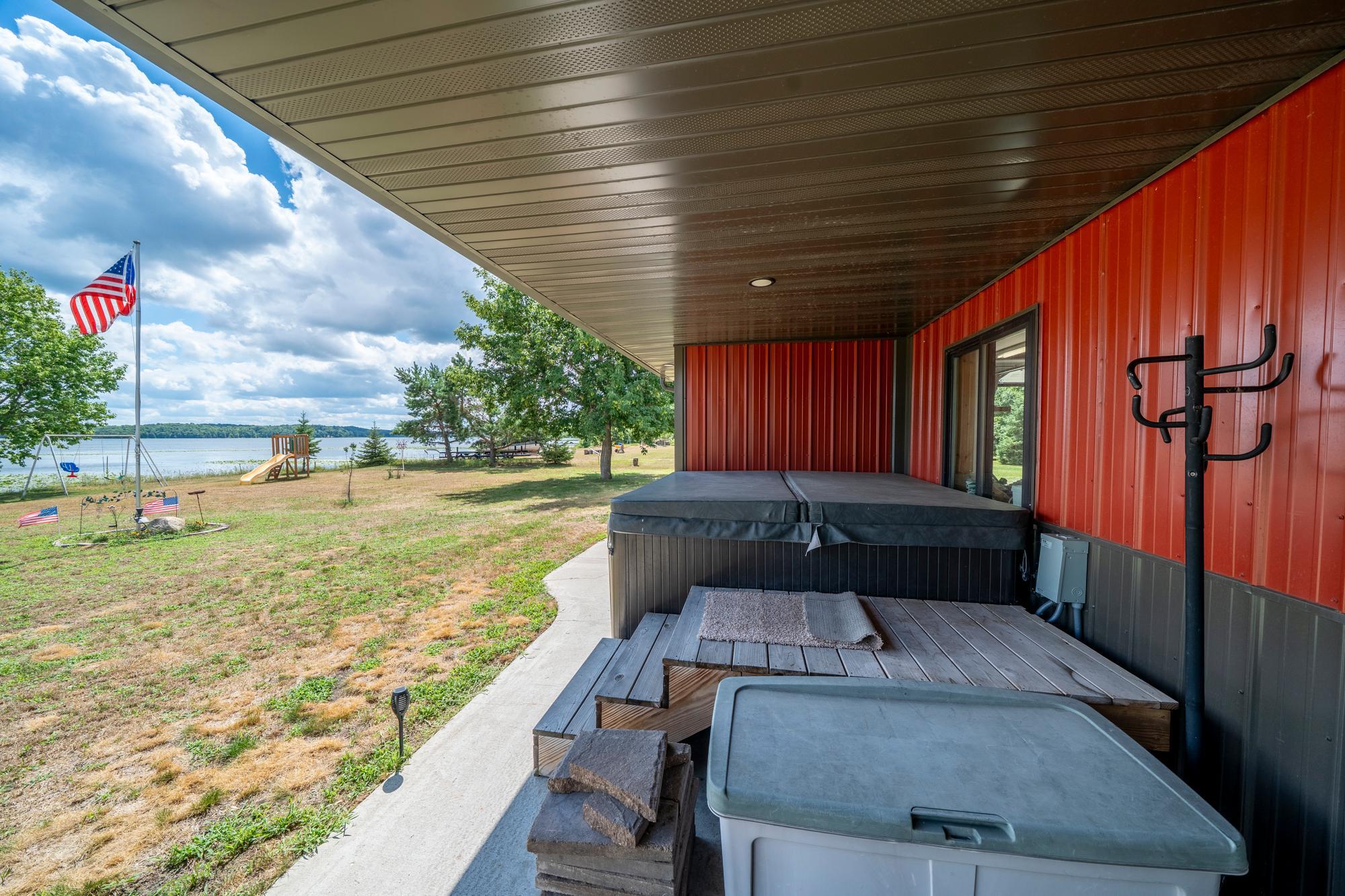 2017 single family home for sale at 26195 County Highway 37 in Detroit Lakes, MN — 4 bed, 2 bath (photo 38 of 41)