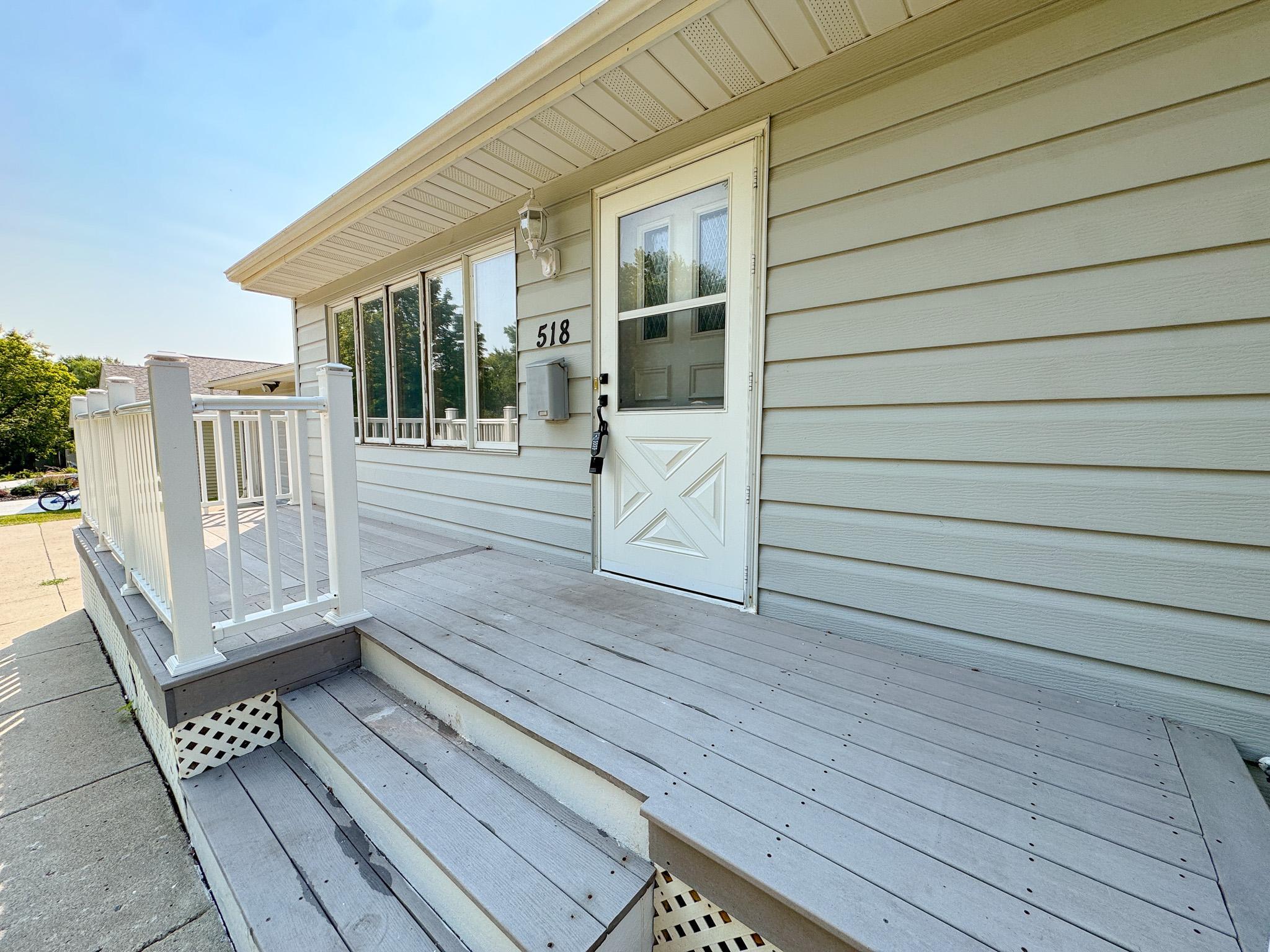 1960 single family home for sale at 518 E Saint Charles Avenue in Fergus Falls, MN — 3 bed, 2 bath (photo 38 of 44)