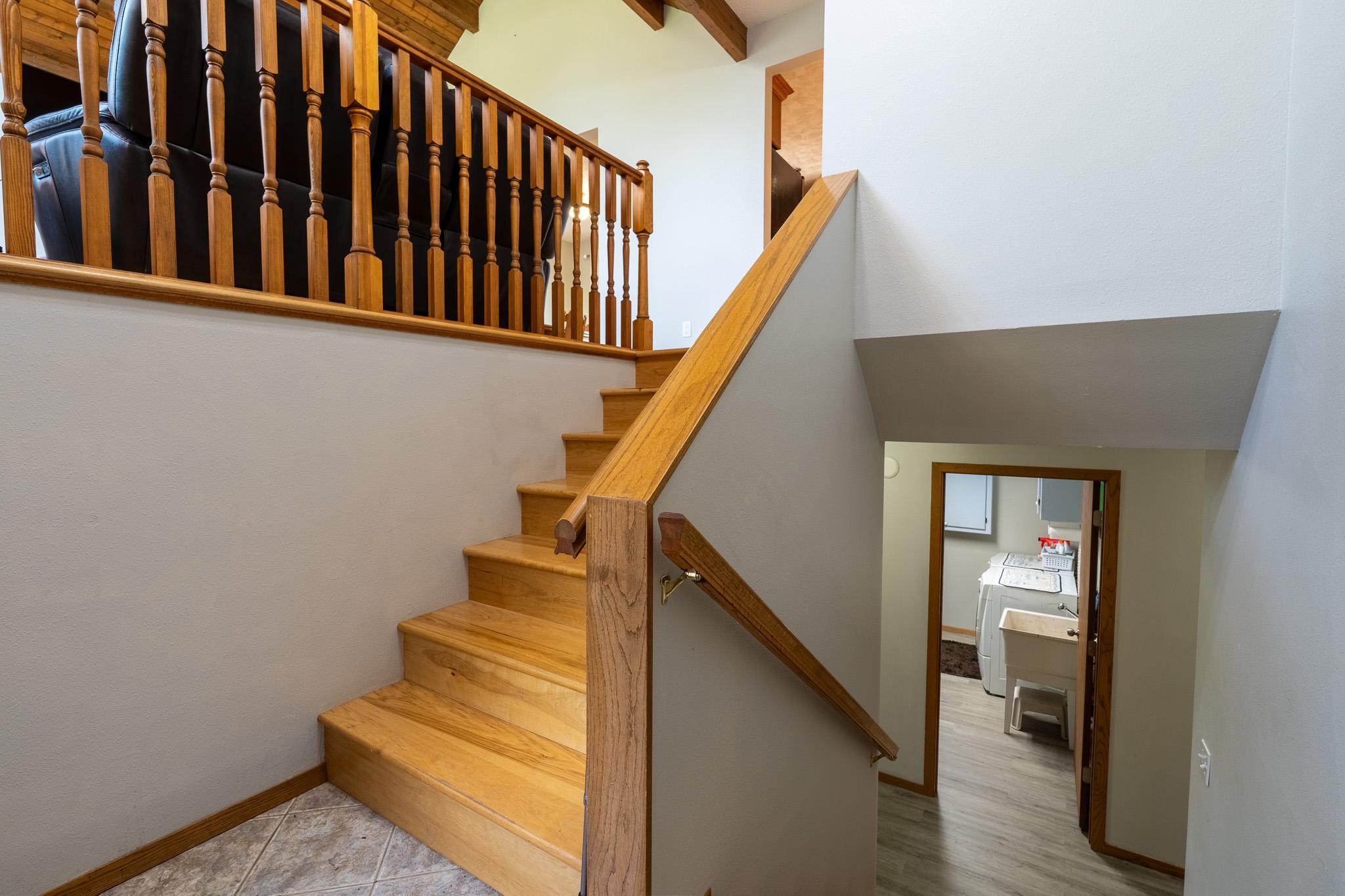 2618 34th Avenue S, Fargo ND 58104 - Photo 4 of 45