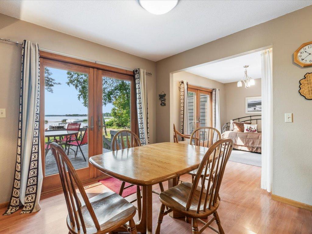 1987 townhouse for sale at 30926 N Lakeview Drive in Breezy Point, MN — 3 bed, 3 bath (photo 11 of 35)