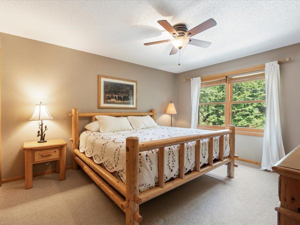 1987 townhouse for sale at 30926 N Lakeview Drive in Breezy Point, MN — 3 bed, 3 bath (photo 21 of 35)