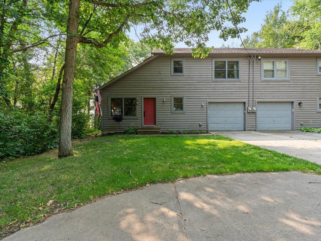 1987 townhouse for sale at 30926 N Lakeview Drive in Breezy Point, MN — 3 bed, 3 bath (photo 5 of 35)
