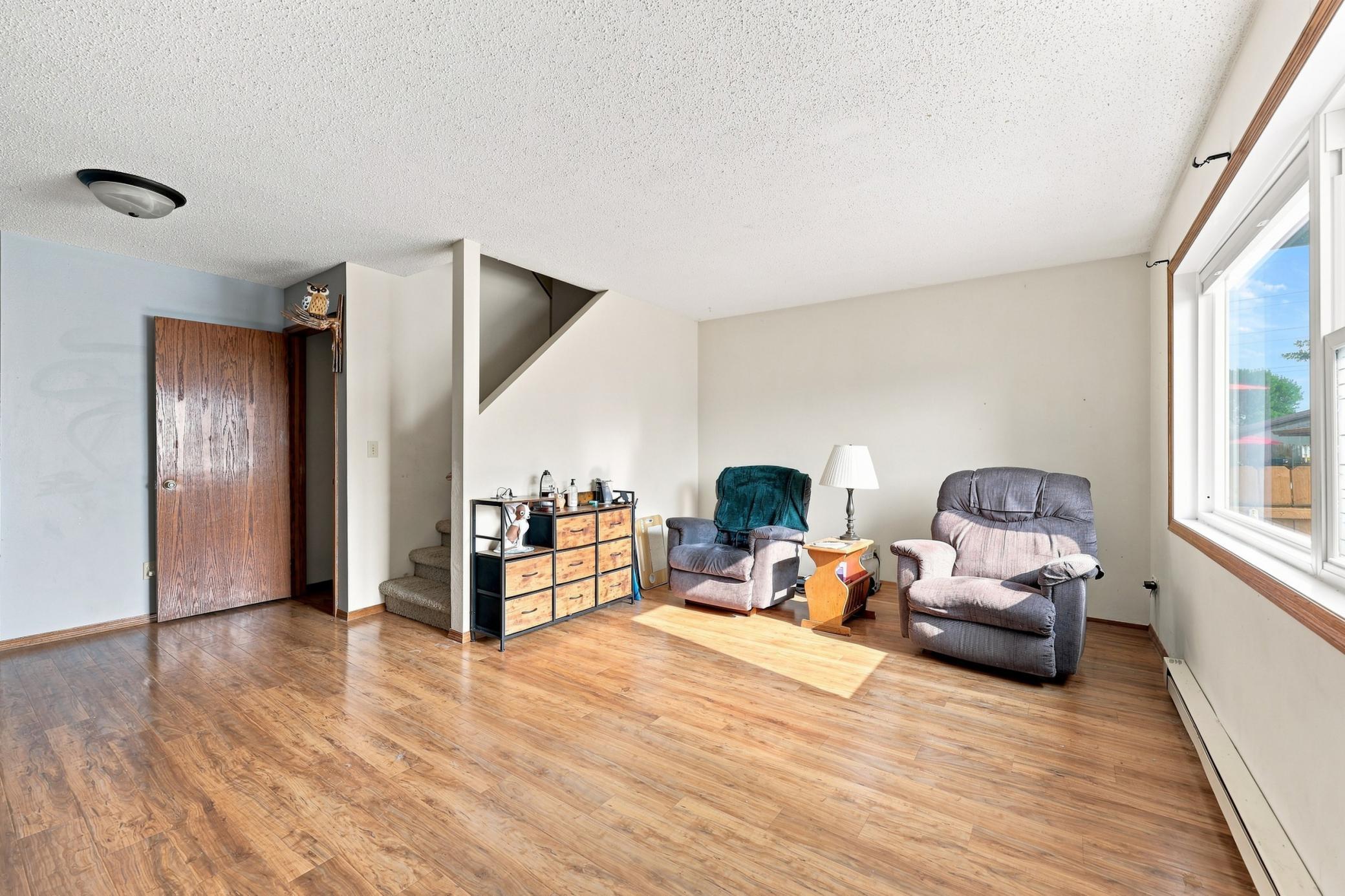 1983 townhouse for sale at 222 19th Street E in West Fargo, ND — 3 bed, 2 bath (photo 7 of 28)