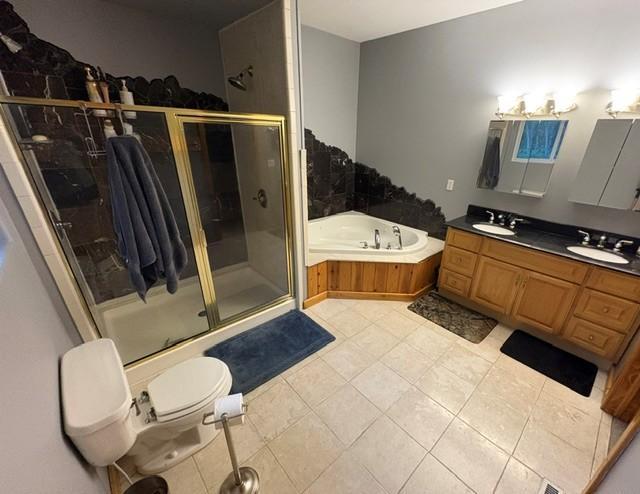2004 single family home for sale at 26749 Upper Necktie River Drive in Bemidji, MN — 4 bed, 3 bath (photo 16 of 47)