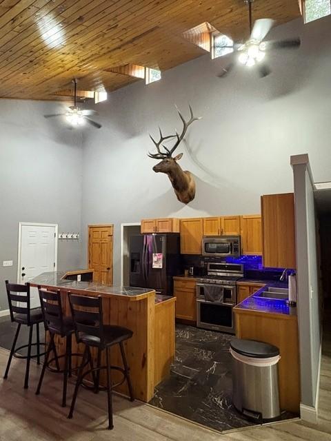 2004 single family home for sale at 26749 Upper Necktie River Drive in Bemidji, MN — 4 bed, 3 bath (photo 7 of 47)
