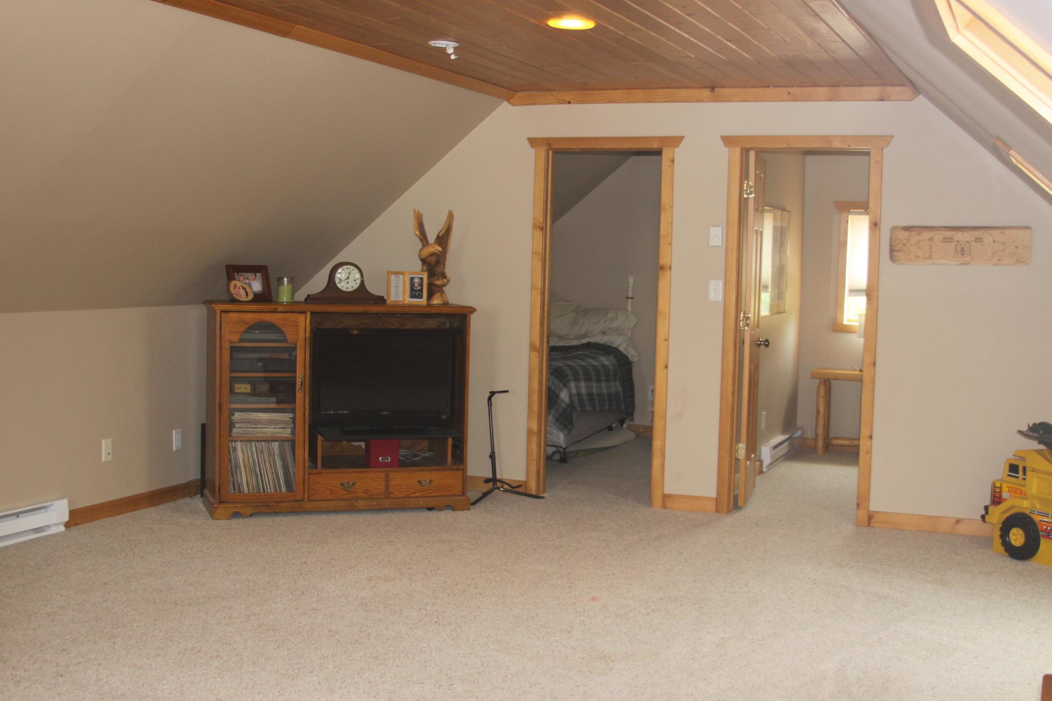 1996 single family home for sale at 38173 County Highway 34, Unit 0 in Ogema, MN — 5 bed, 2 bath (photo 26 of 29)