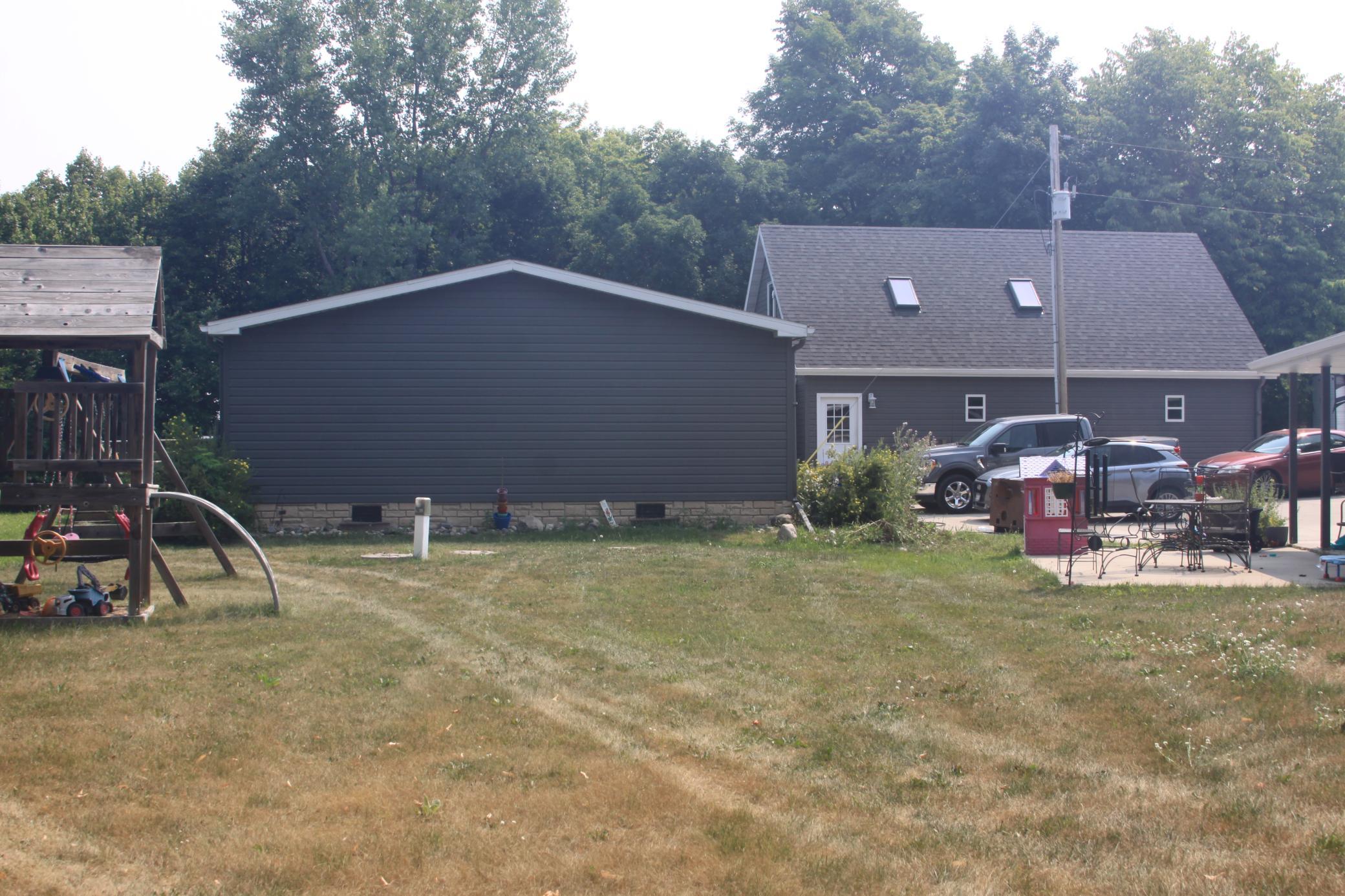 1996 single family home for sale at 38173 County Highway 34, Unit 0 in Ogema, MN — 5 bed, 2 bath (photo 4 of 29)