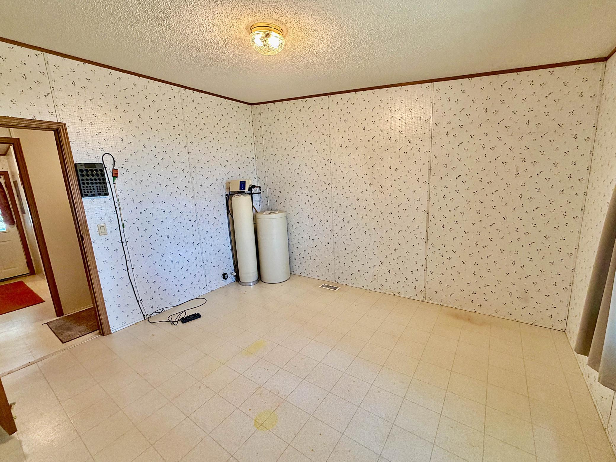 1998 single family home for sale at 30348 422nd Lane in Aitkin, MN — 3 bed, 2 bath (photo 24 of 51)