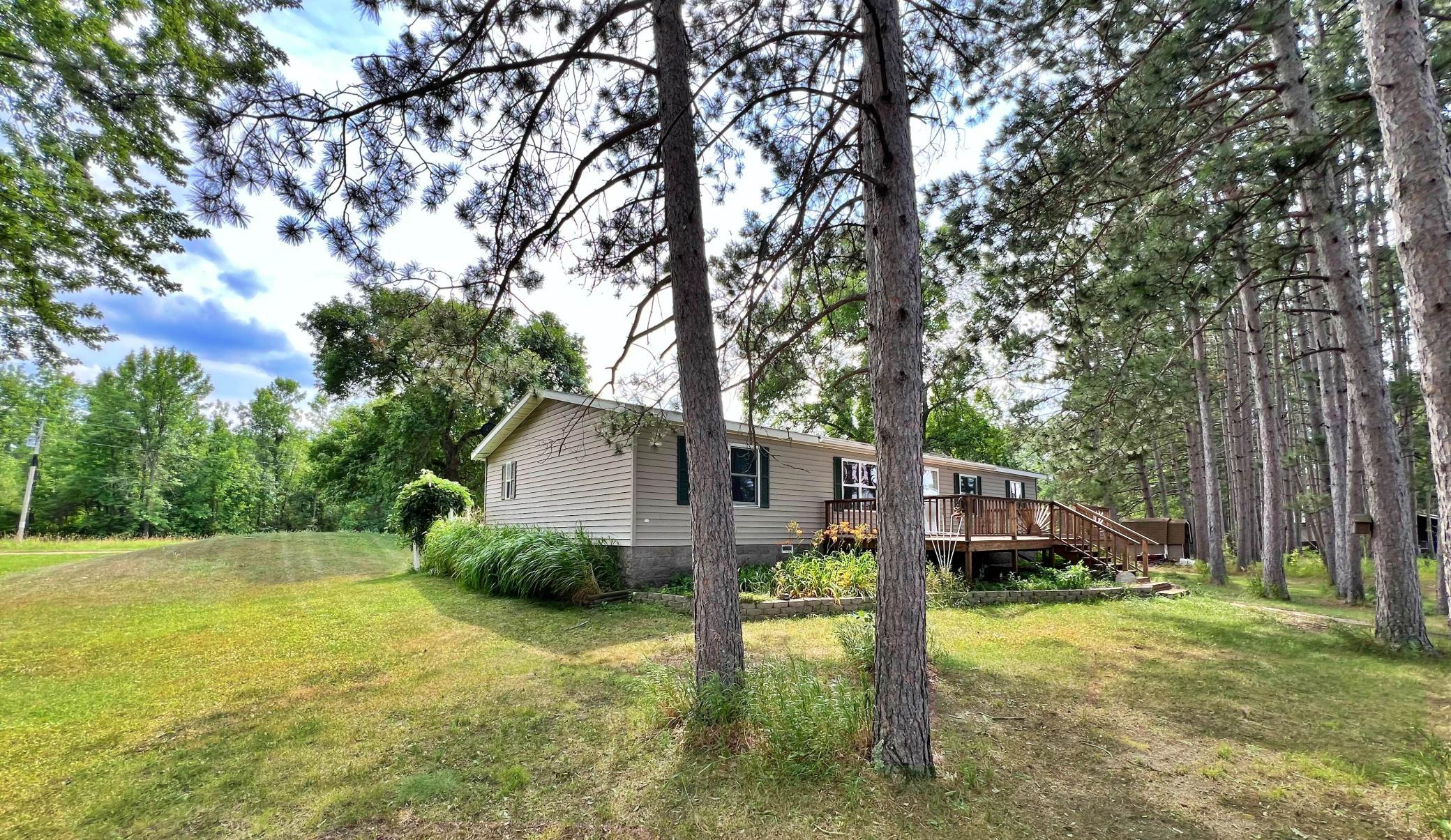 1998 single family home for sale at 30348 422nd Lane in Aitkin, MN — 3 bed, 2 bath (photo 5 of 51)