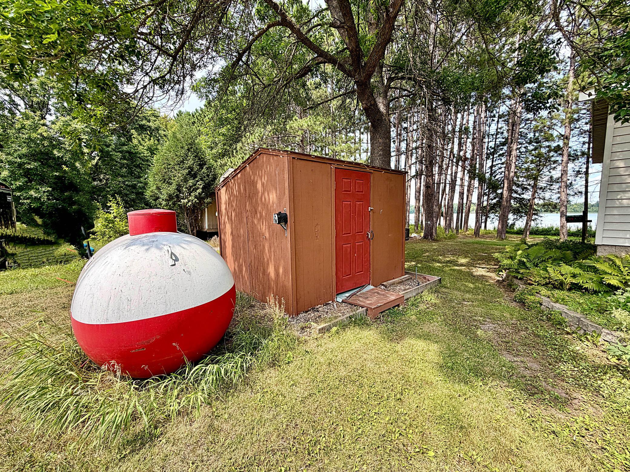 1998 single family home for sale at 30348 422nd Lane in Aitkin, MN — 3 bed, 2 bath (photo 46 of 51)