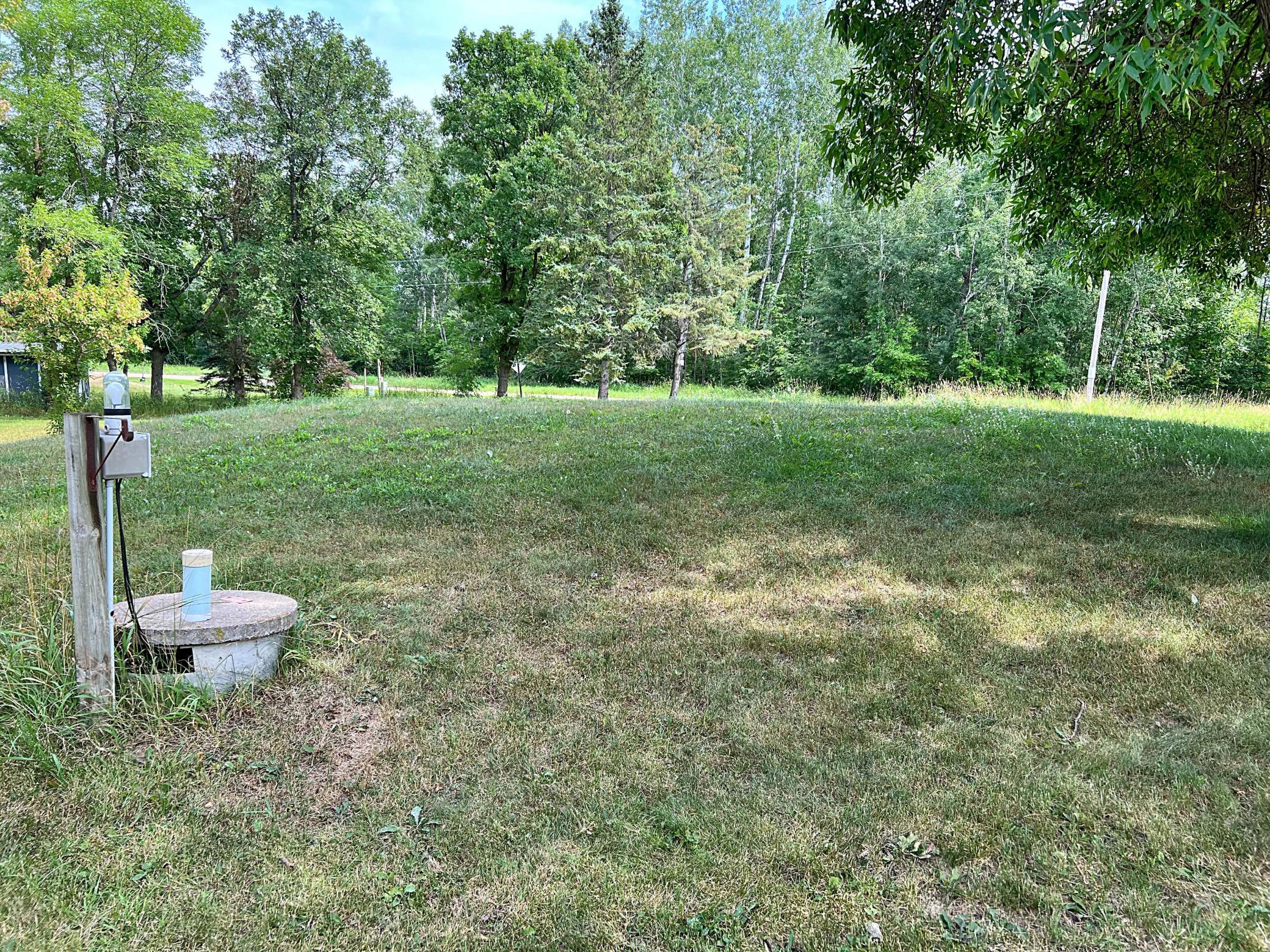 1998 single family home for sale at 30348 422nd Lane in Aitkin, MN — 3 bed, 2 bath (photo 47 of 51)