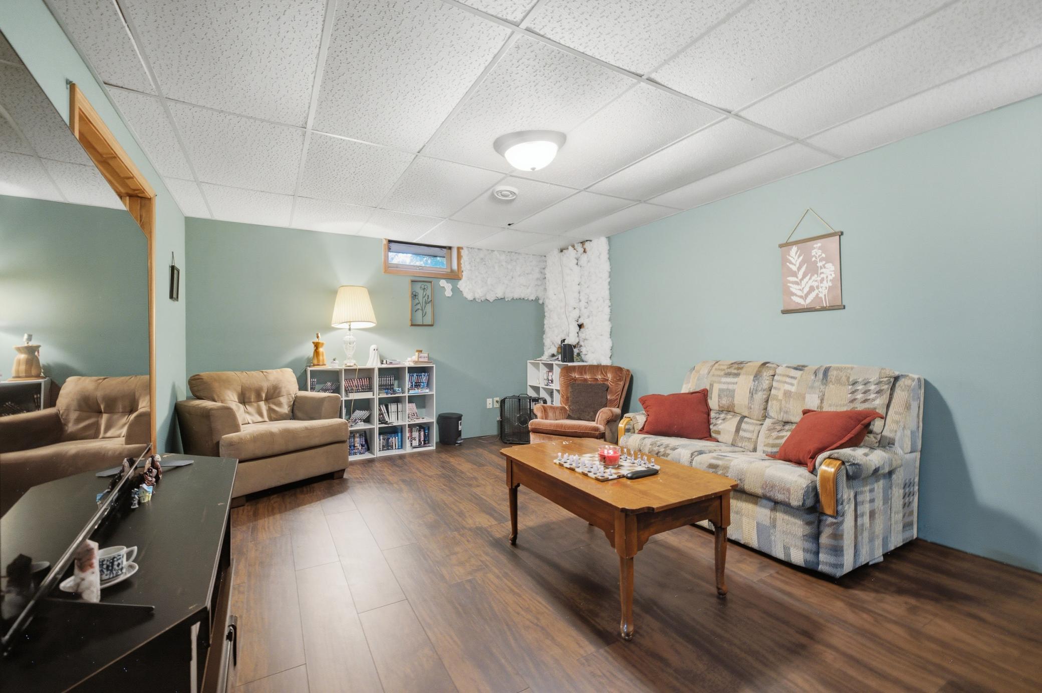 1978 single family home for sale at 5546 Poplar Avenue in Nisswa, MN — 3 bed, 1 bath (photo 21 of 39)