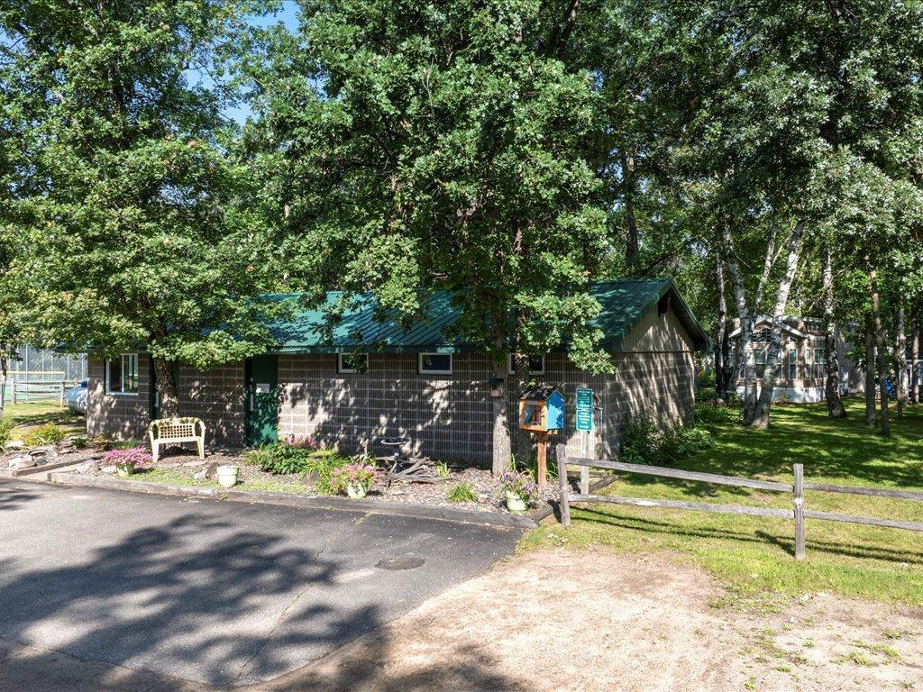 1991 single family home for sale at 15827 Wilderness Trail  Unit 100 in Crosslake, MN — 3 bed, 1 bath (photo 20 of 33)