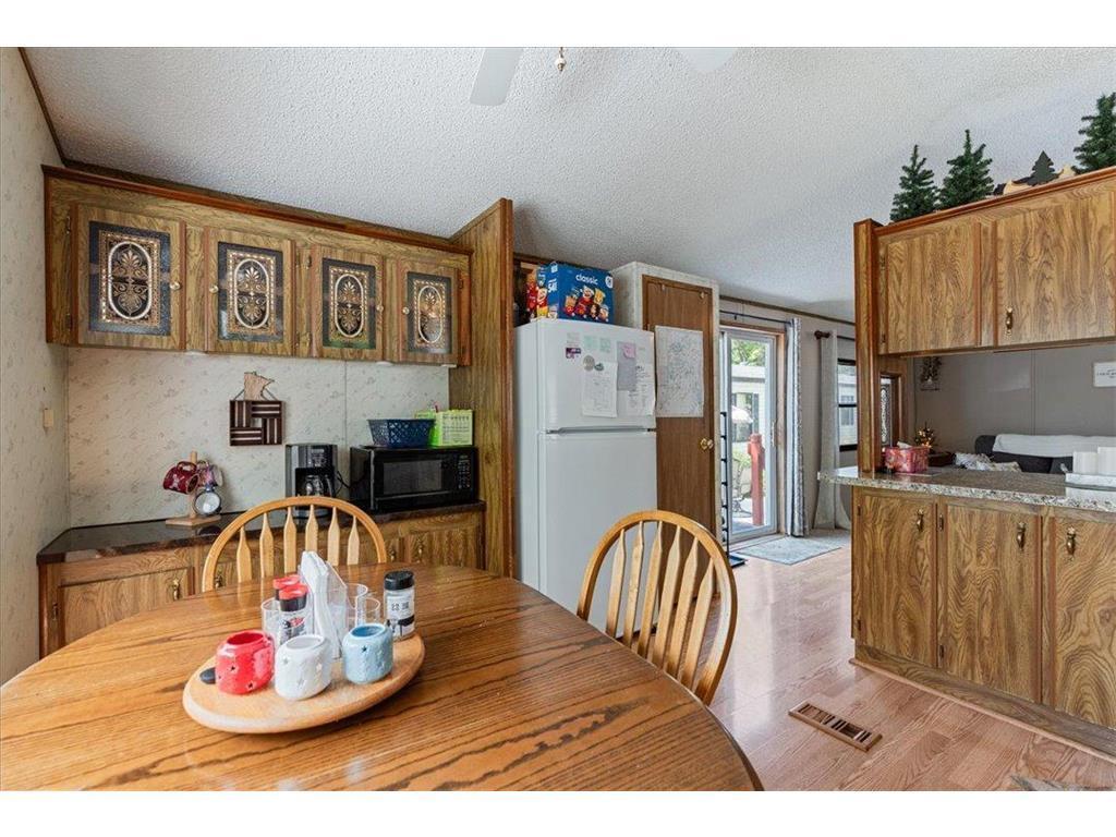1991 single family home for sale at 15827 Wilderness Trail  Unit 100 in Crosslake, MN — 3 bed, 1 bath (photo 4 of 33)