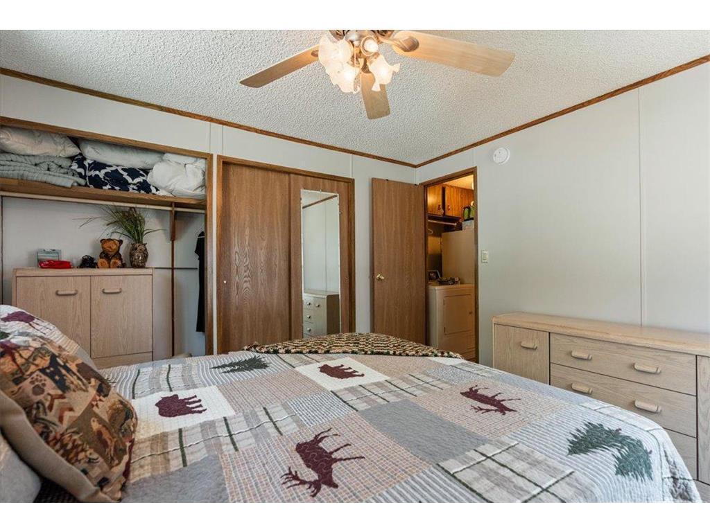 1991 single family home for sale at 15827 Wilderness Trail  Unit 100 in Crosslake, MN — 3 bed, 1 bath (photo 8 of 33)