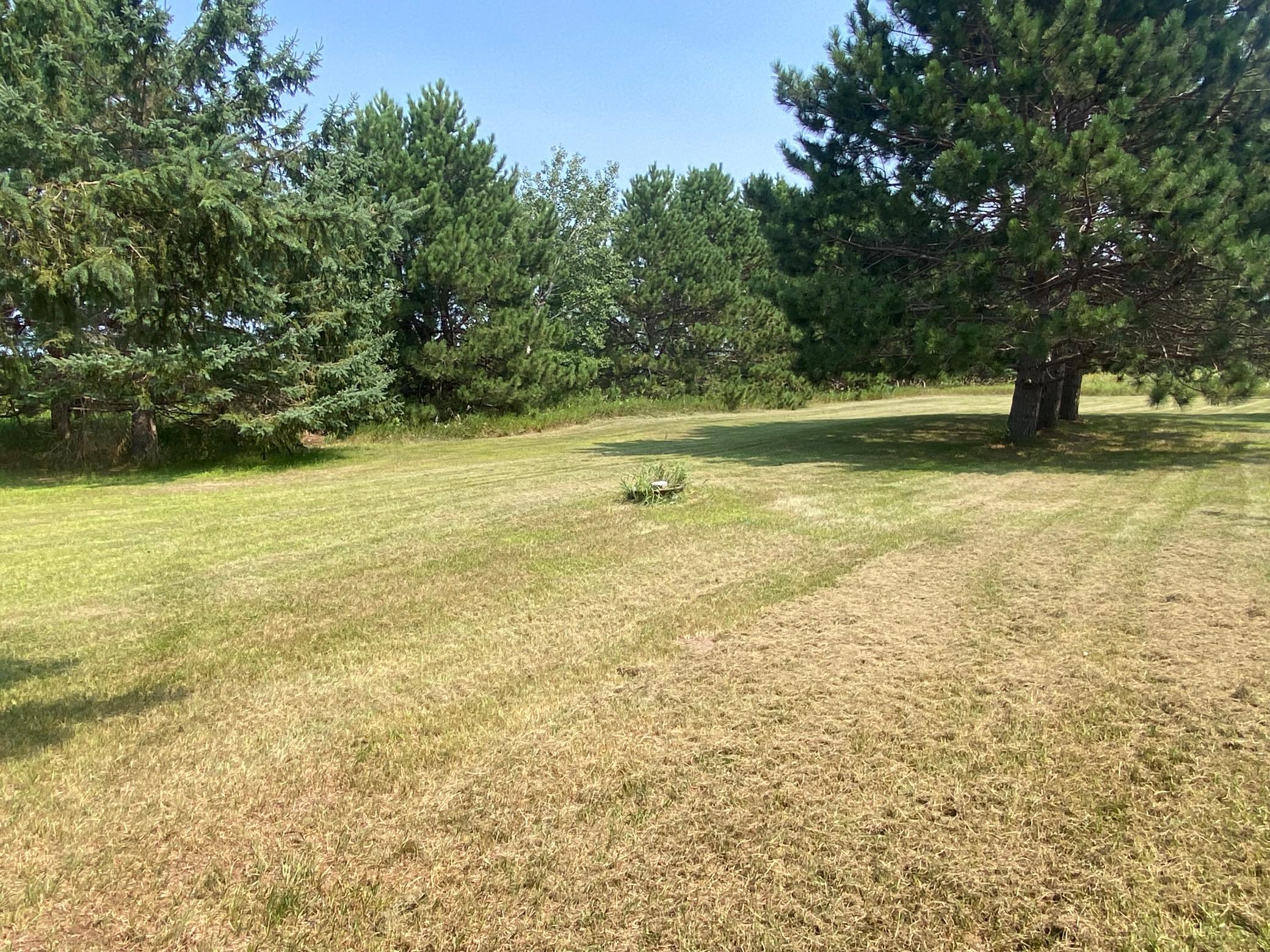 1996 single family home for sale at 1322 Augusta Drive NE in Bemidji, MN — 3 bed, 1 bath (photo 14 of 16)