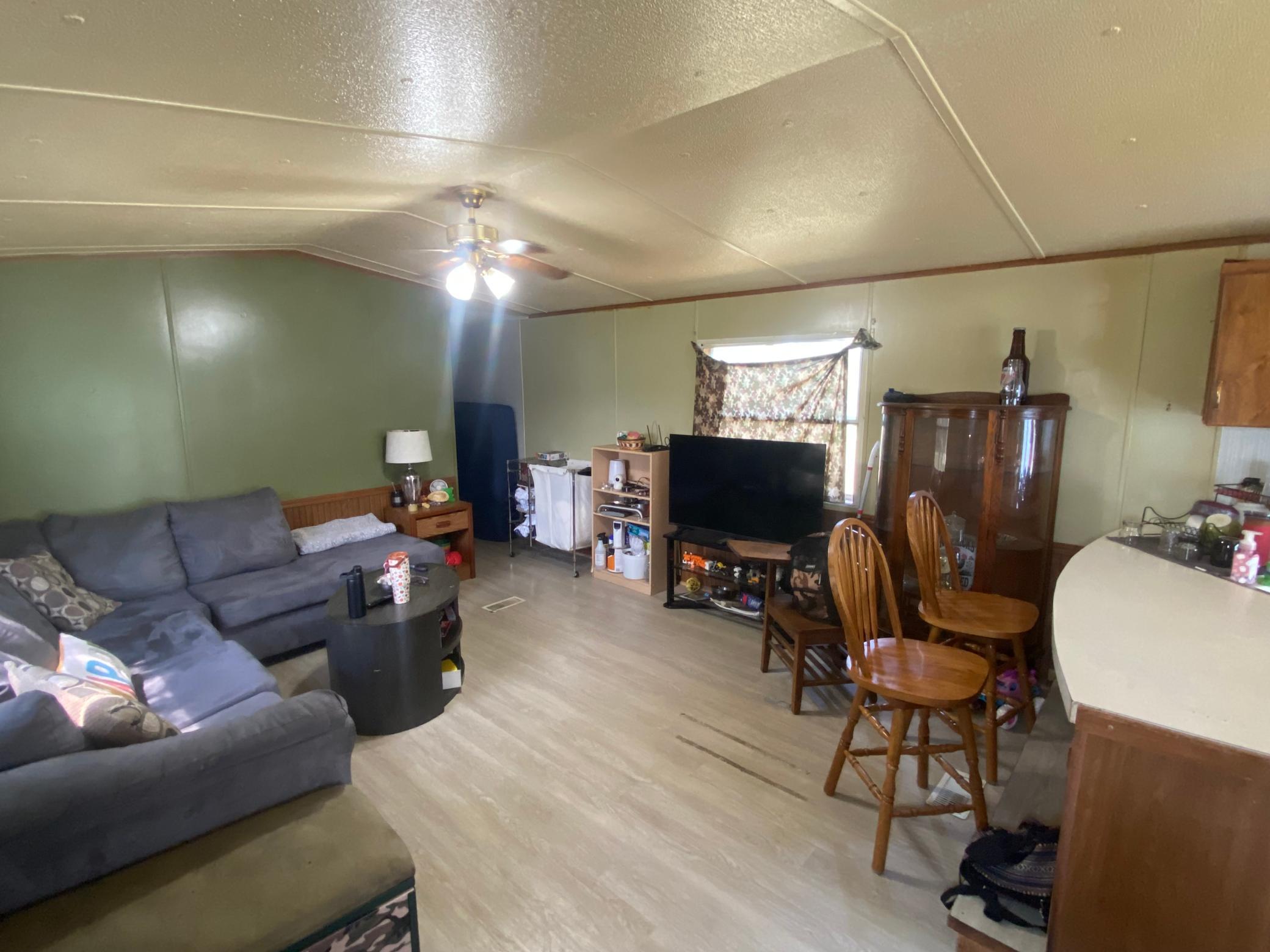 1996 single family home for sale at 1322 Augusta Drive NE in Bemidji, MN — 3 bed, 1 bath (photo 5 of 16)