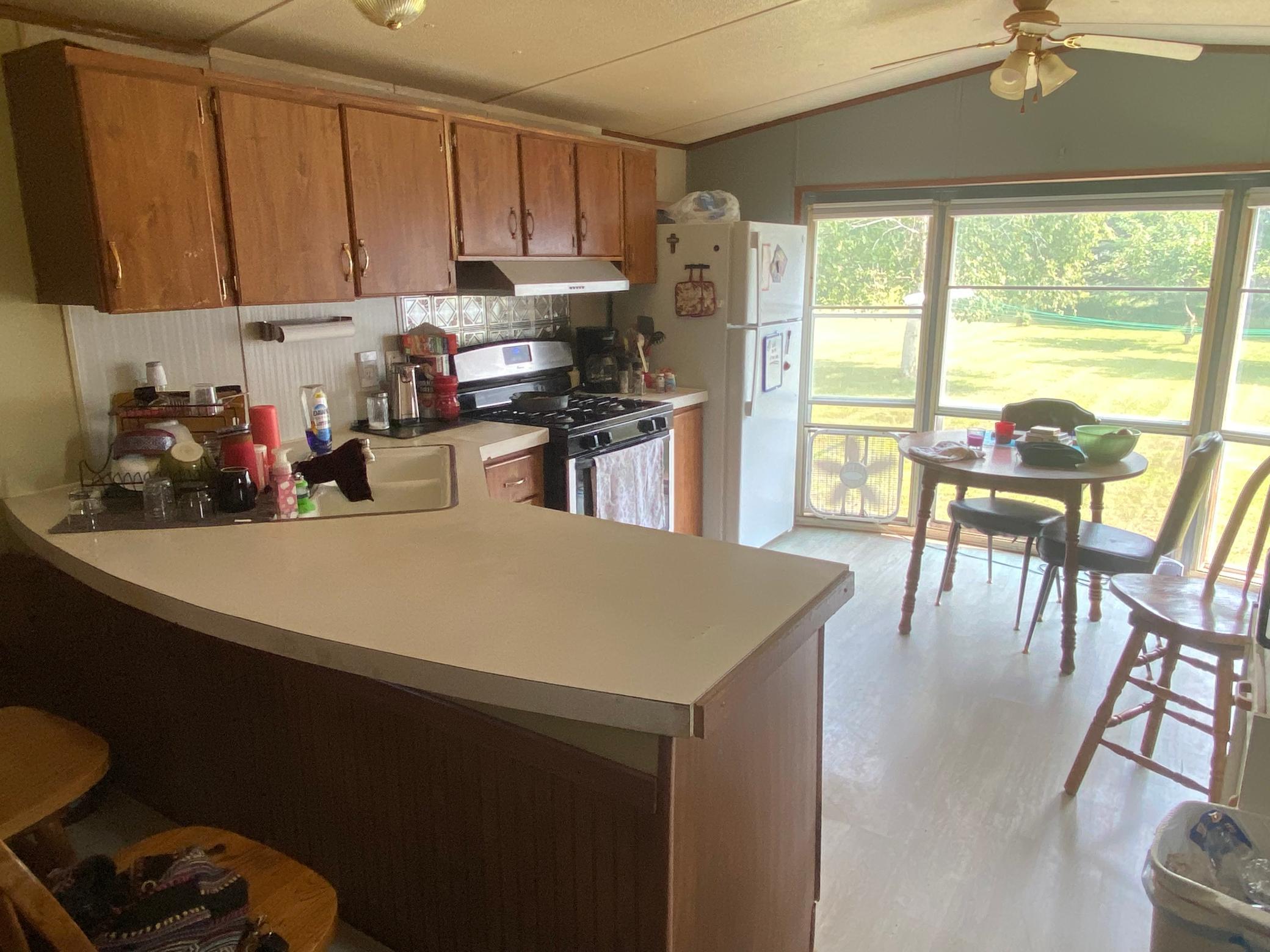 1996 single family home for sale at 1322 Augusta Drive NE in Bemidji, MN — 3 bed, 1 bath (photo 6 of 16)