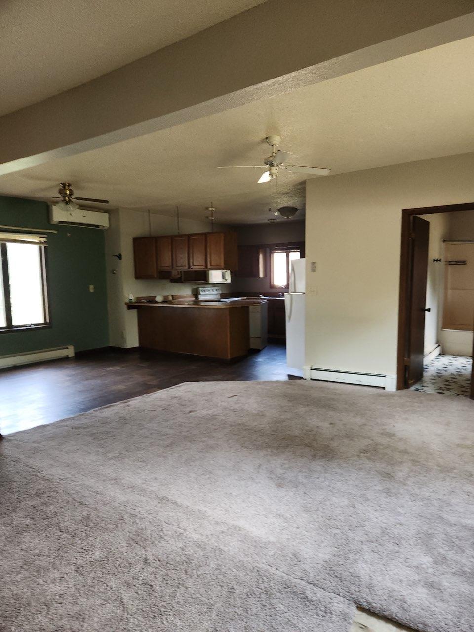 1960 single family home for sale at 205 9th Avenue E in Lisbon, ND — 3 bed, 2 bath (photo 16 of 31)