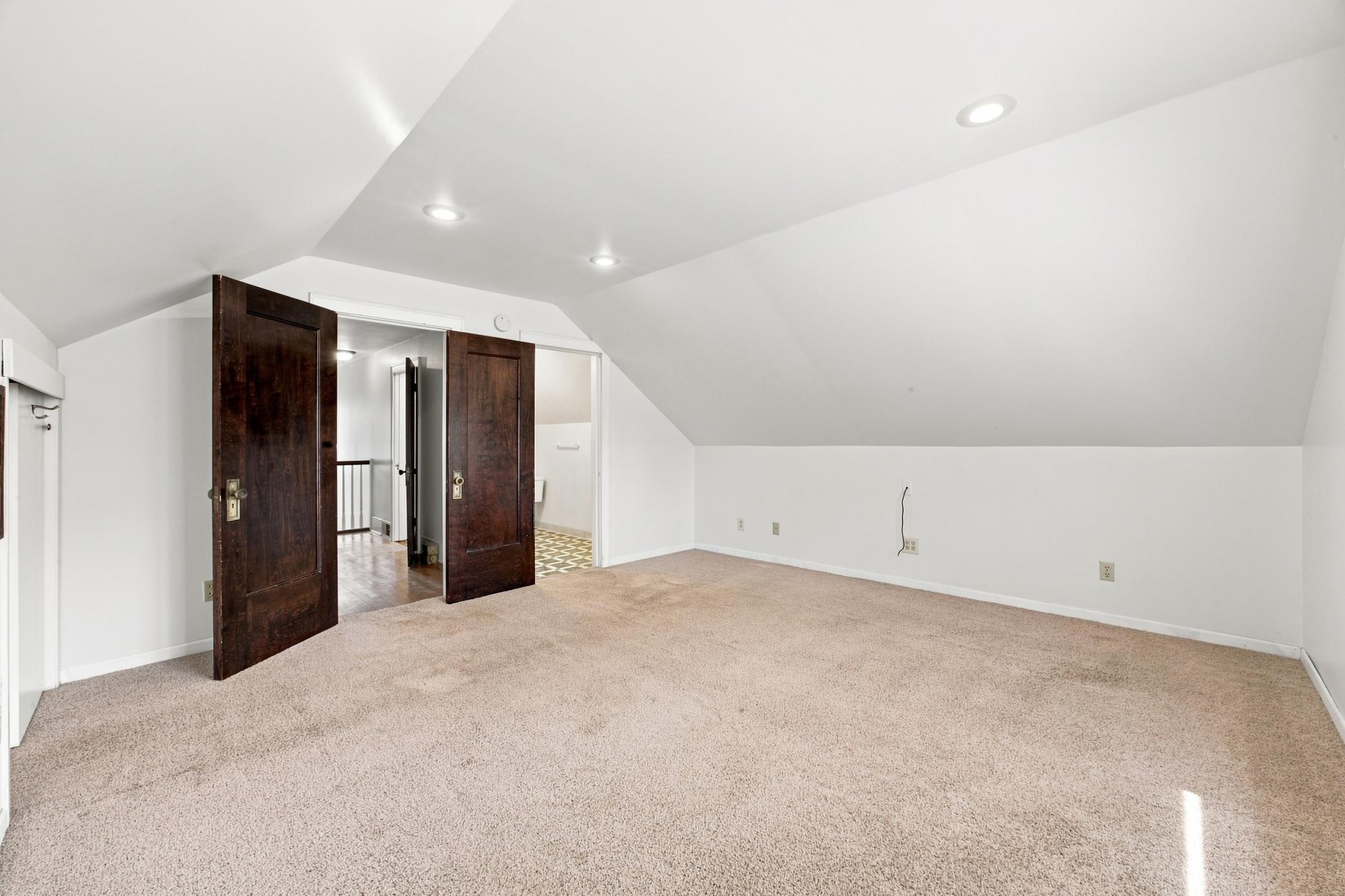 1021 9th Avenue N, Fargo ND 58102 - Photo 27 of 34