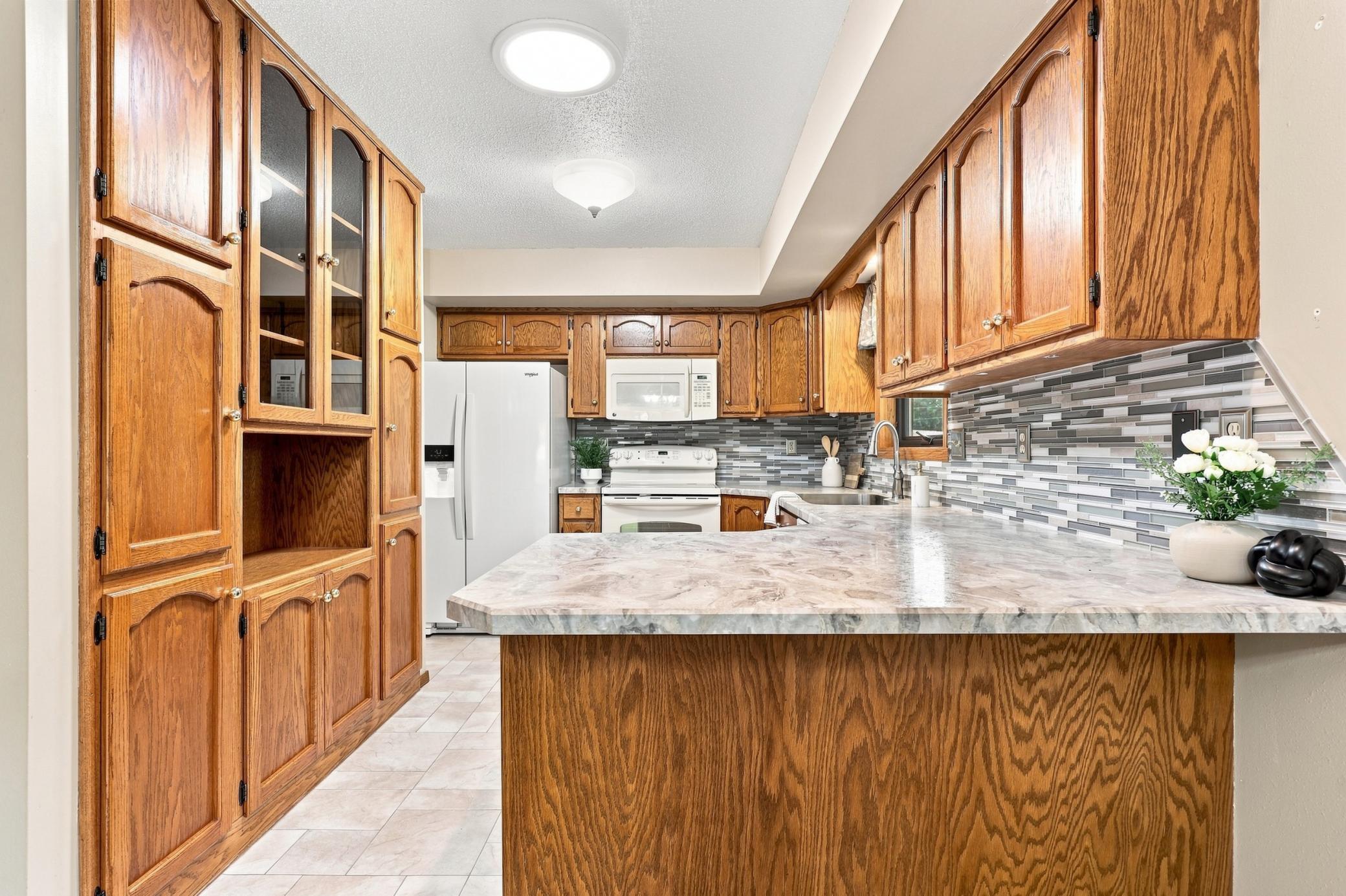 2522 26th Avenue S, Fargo ND 58103 - Photo 10 of 40