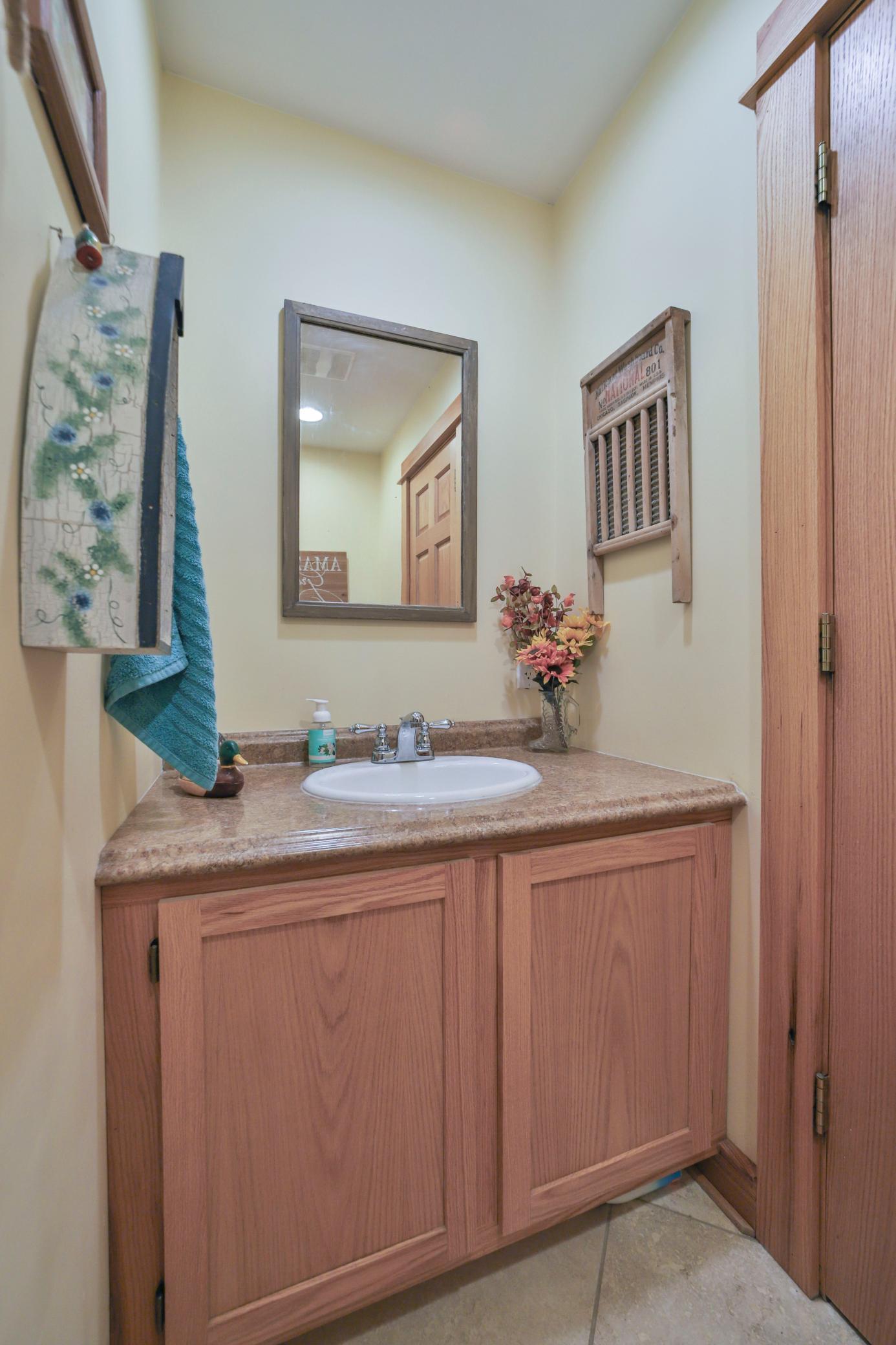 1980 single family home for sale at 15184 Damsgaard Road NE in Deerwood, MN — 3 bed, 3 bath (photo 20 of 61)