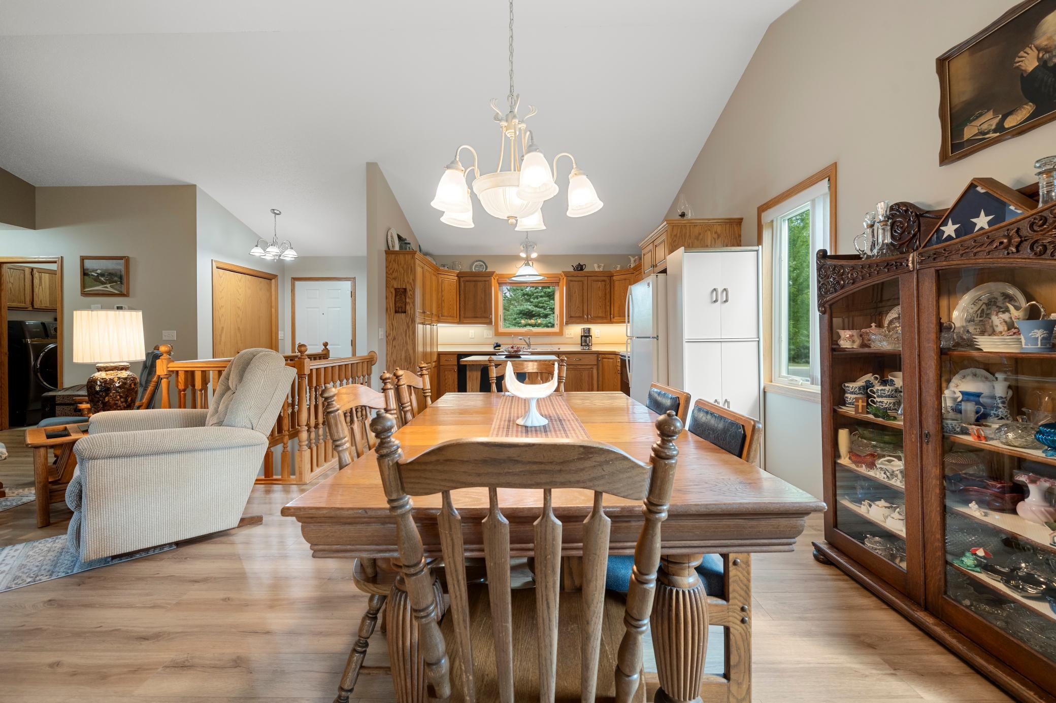 1998 single family home for sale at 1276 Westbrook Circle in Alexandria, MN — 2 bed, 3 bath (photo 21 of 52)