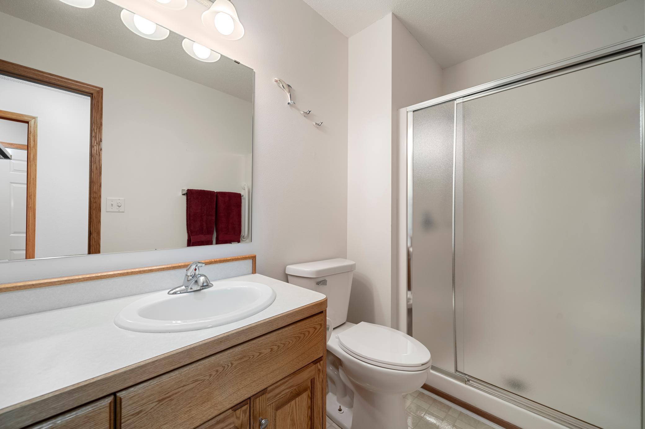 1998 single family home for sale at 1276 Westbrook Circle in Alexandria, MN — 2 bed, 3 bath (photo 28 of 52)