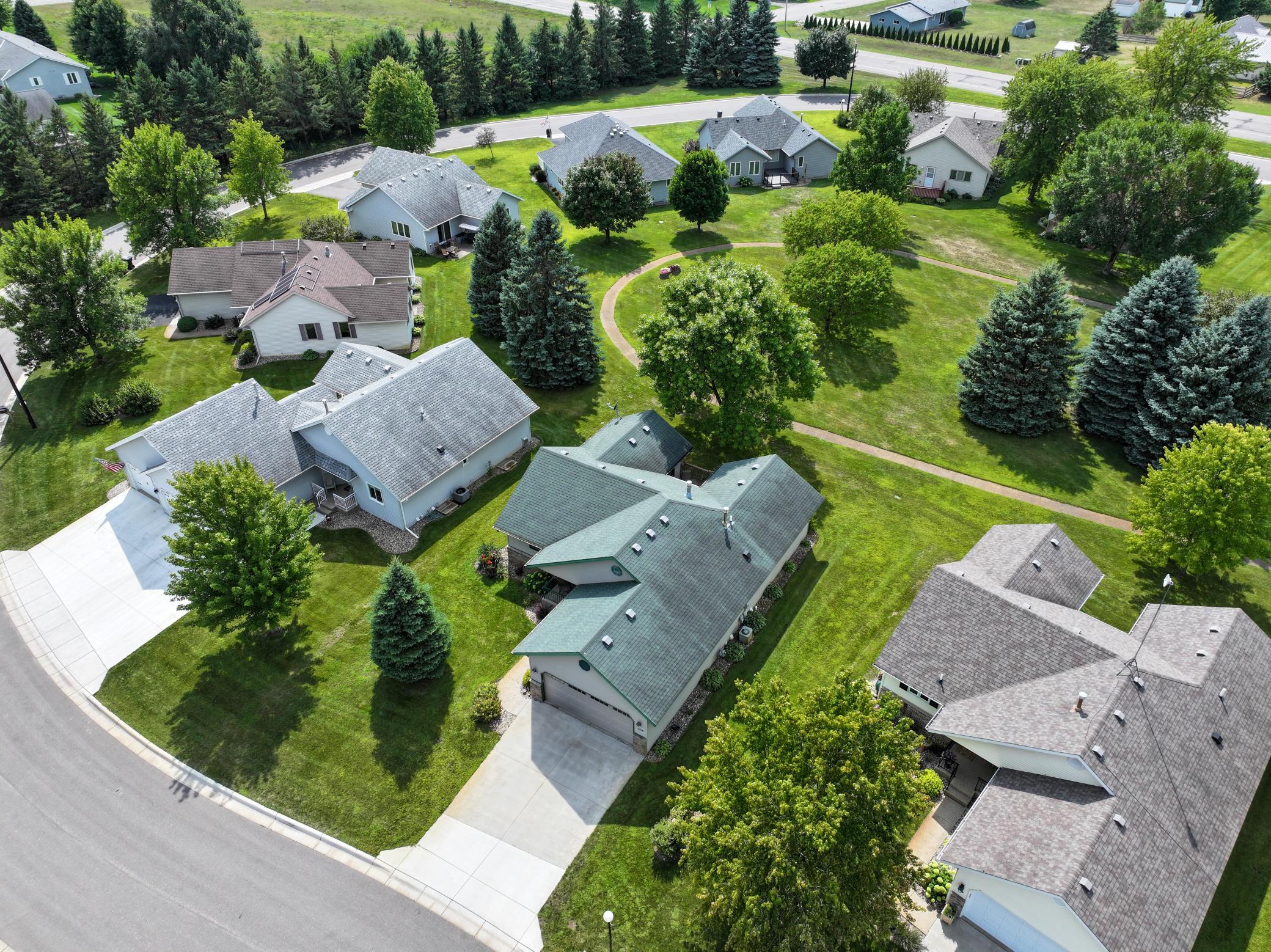 1998 single family home for sale at 1276 Westbrook Circle in Alexandria, MN — 2 bed, 3 bath (photo 40 of 52)