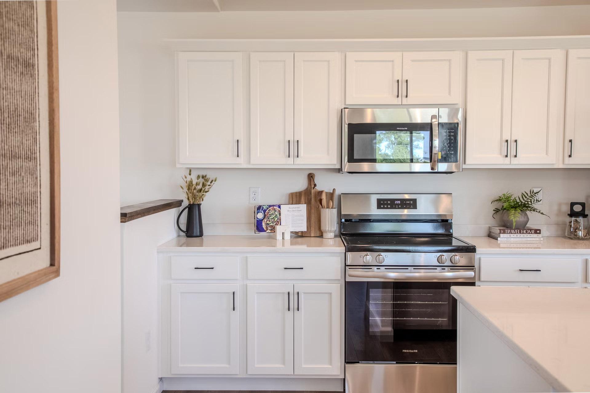 854 1st Avenue S, Horace ND 58047 - Photo 5 of 23