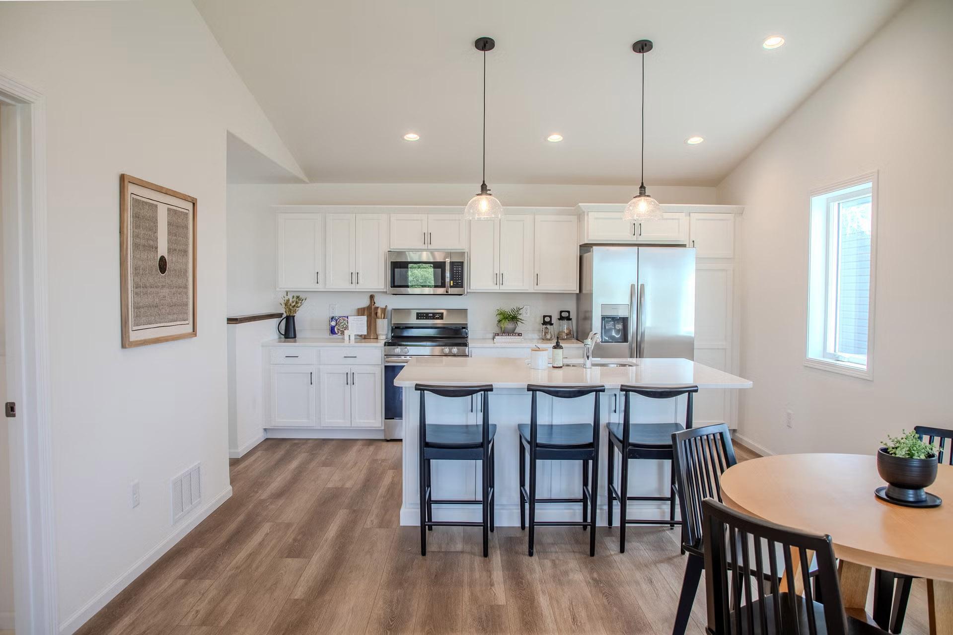 854 1st Avenue S, Horace ND 58047 - Photo 7 of 23