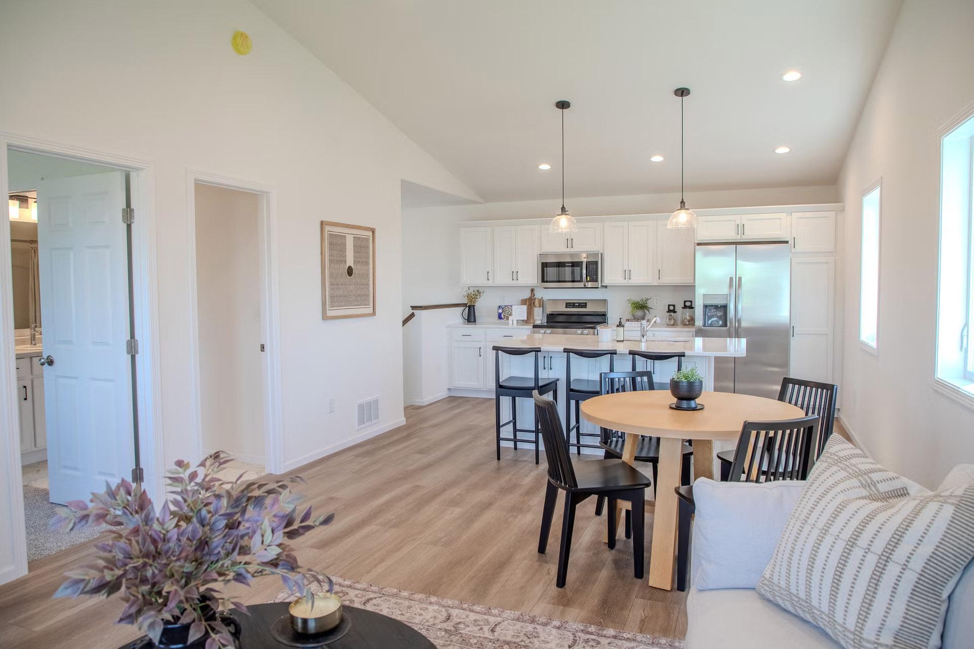 854 1st Avenue S, Horace ND 58047 - Photo 8 of 23