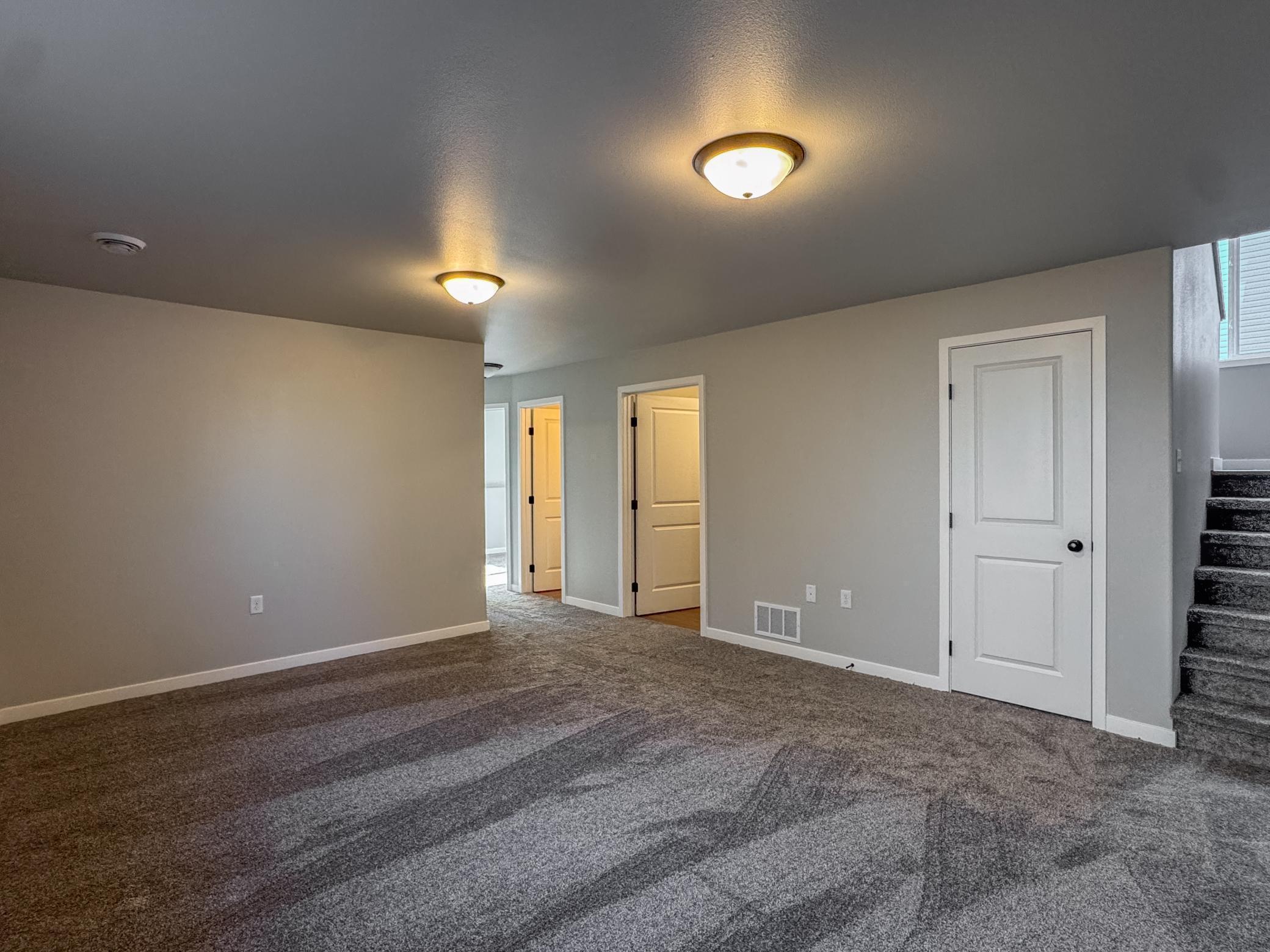 2026 single family home for sale at 1837 19th Street N in Wahpeton, ND — 4 bed, 2 bath (photo 14 of 17)