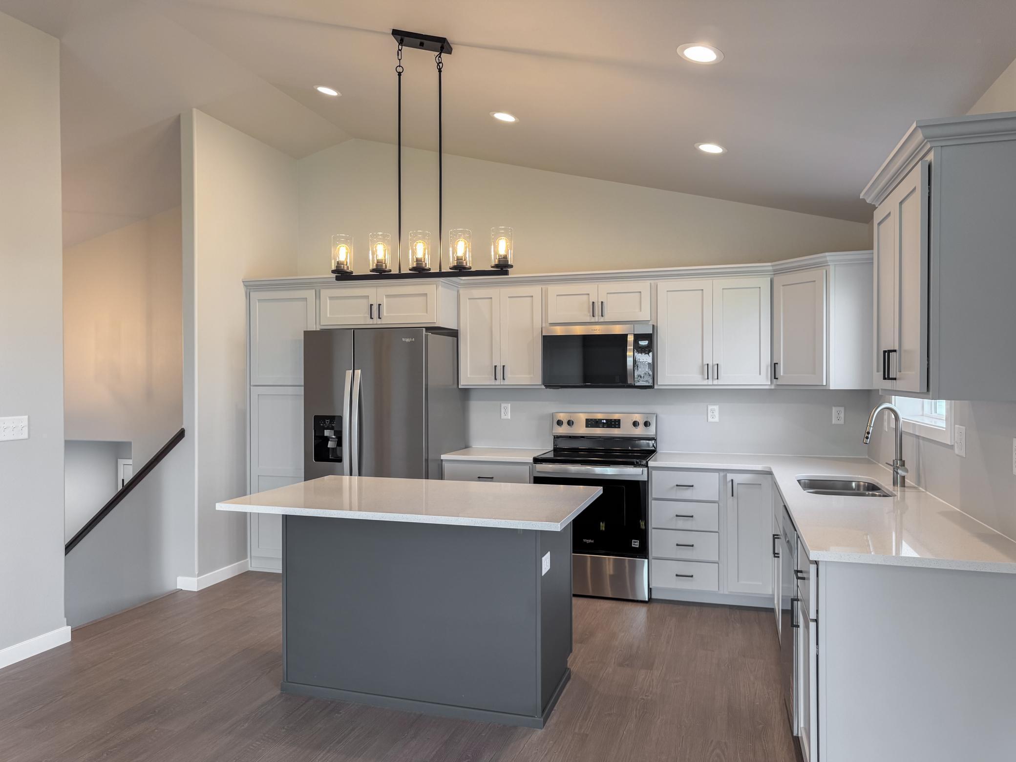 2026 single family home for sale at 1837 19th Street N in Wahpeton, ND — 4 bed, 2 bath (photo 6 of 17)