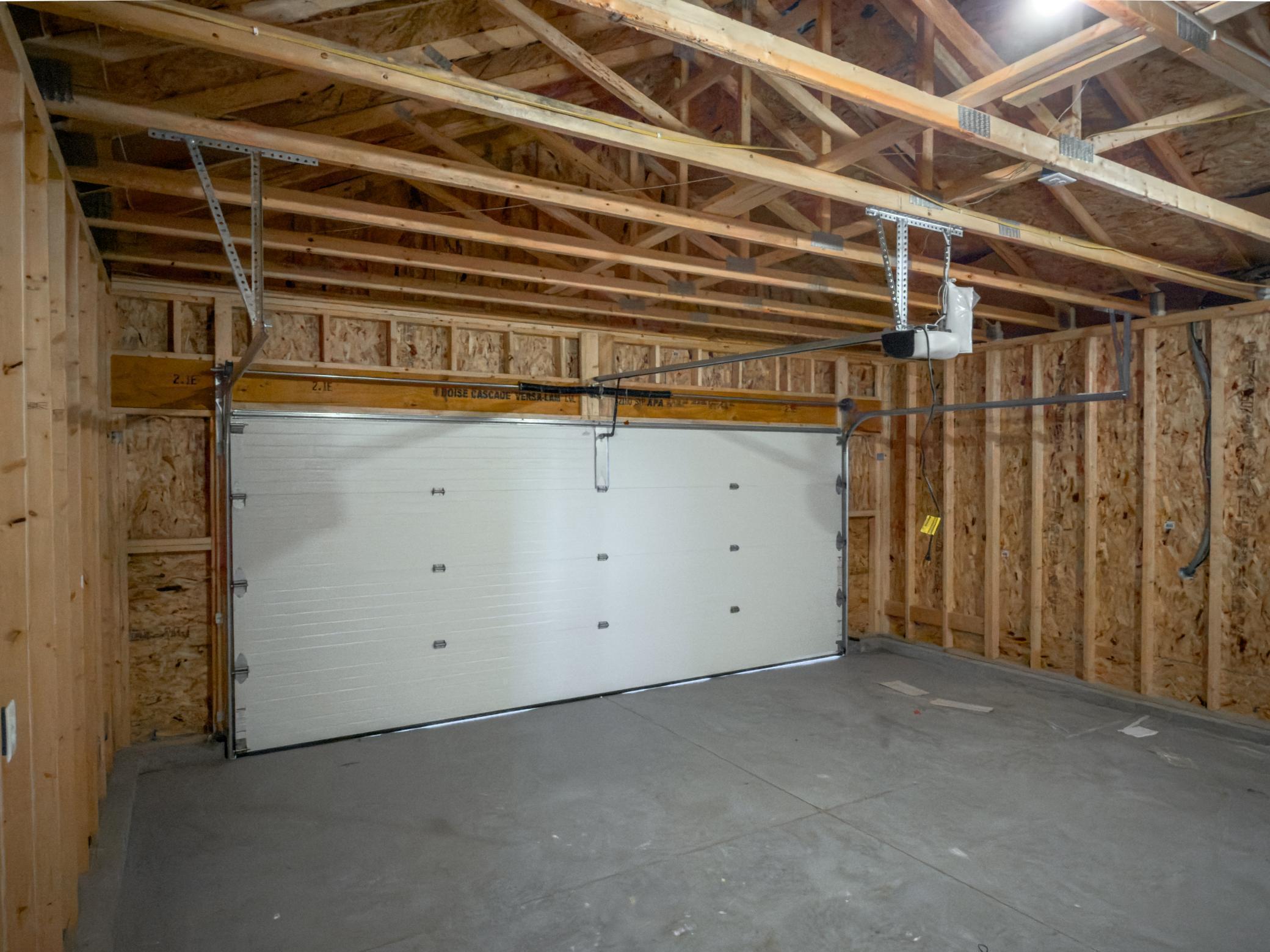 2026 single family home for sale at 1896 19th Avenue N in Wahpeton, ND — 3 bed, 2 bath (photo 20 of 20)