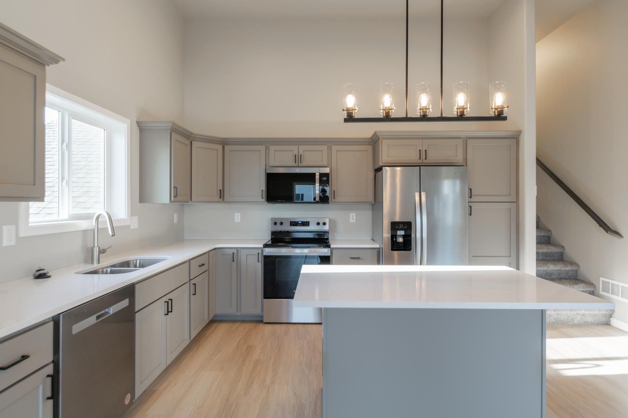 2026 single family home for sale at 1879 19th Avenue N in Wahpeton, ND — 4 bed, 3 bath (photo 5 of 24)