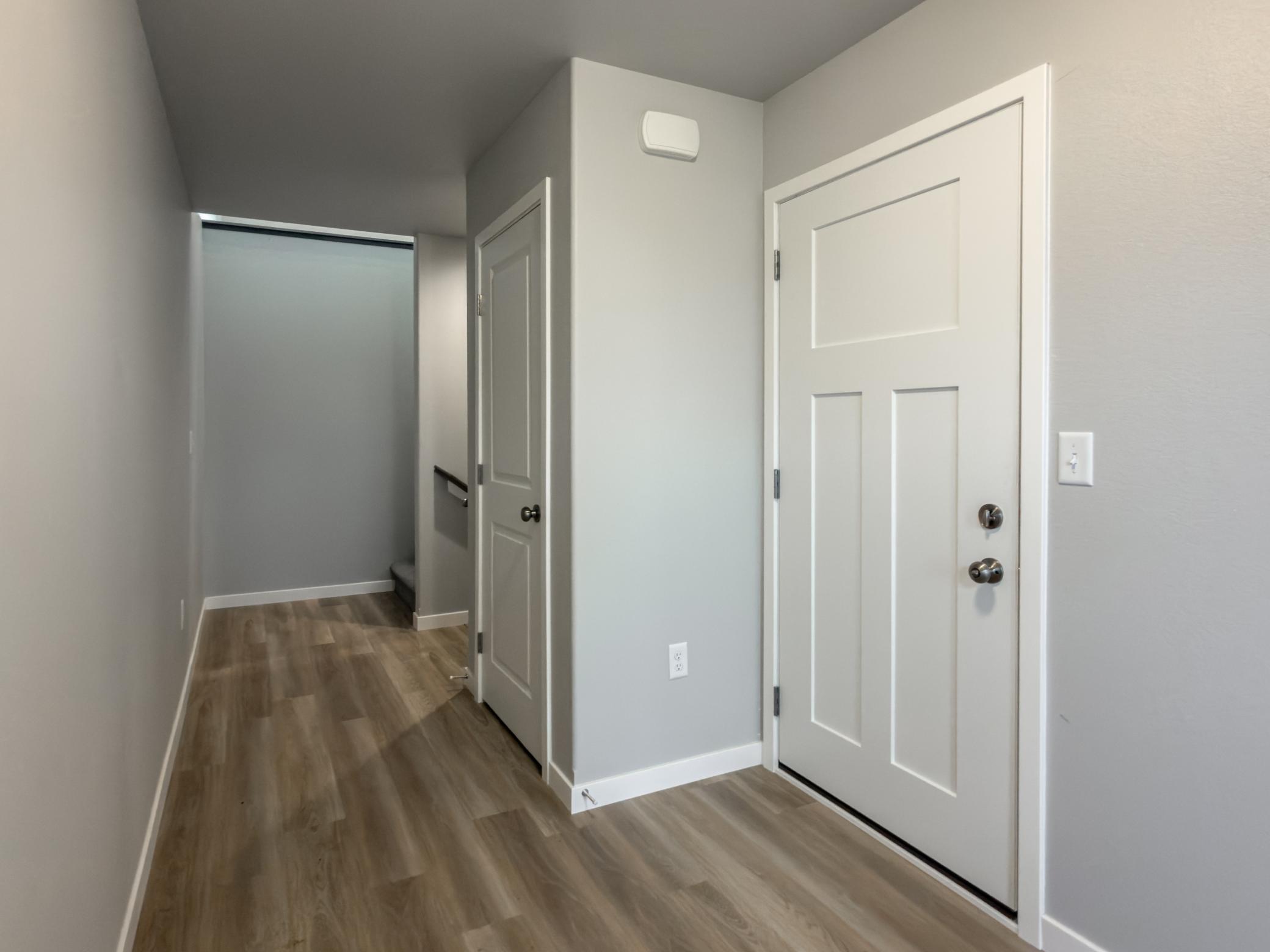 2026 single family home for sale at 1872 19th Avenue N in Wahpeton, ND — 4 bed, 3 bath (photo 2 of 22)