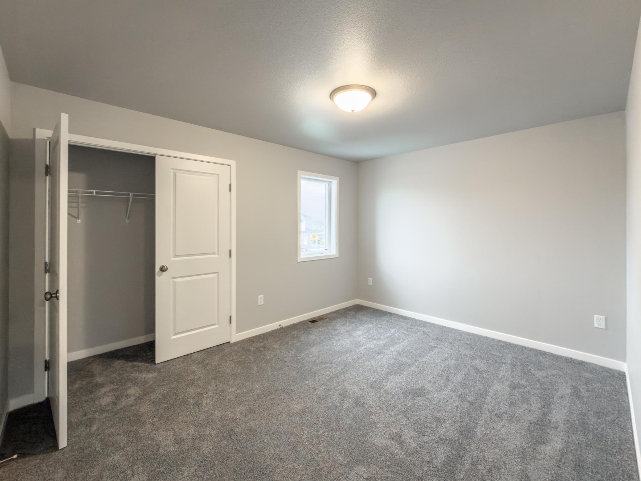 2026 single family home for sale at 1872 19th Avenue N in Wahpeton, ND — 4 bed, 3 bath (photo 19 of 22)