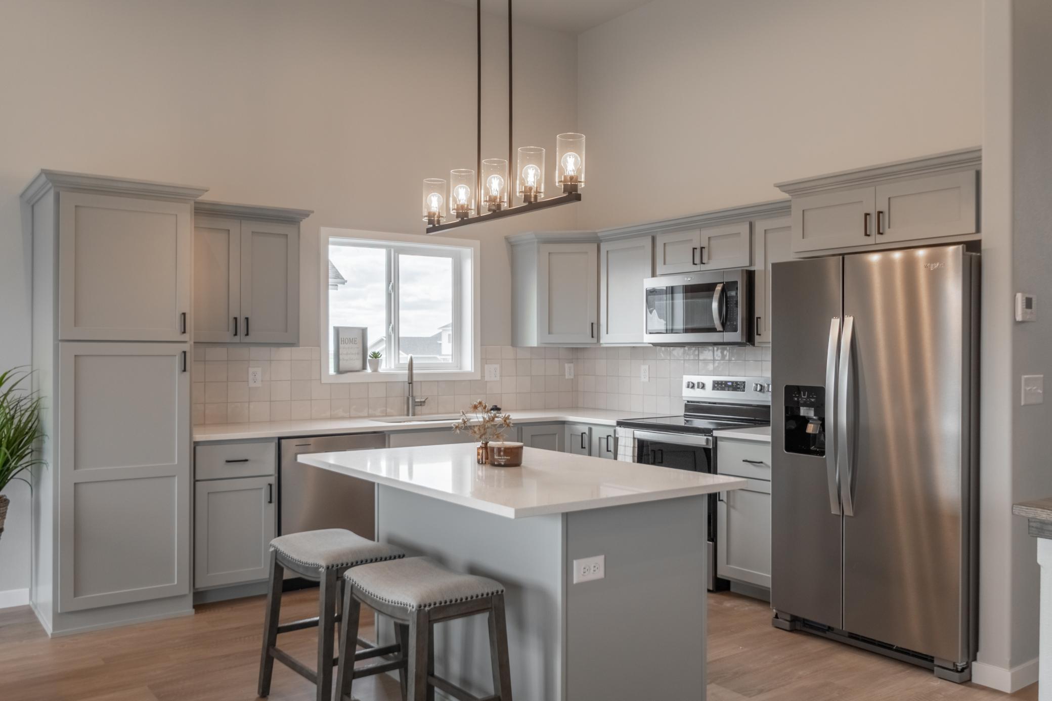 2026 single family home for sale at 1776 19th Avenue N in Wahpeton, ND — 3 bed, 2 bath (photo 3 of 15)