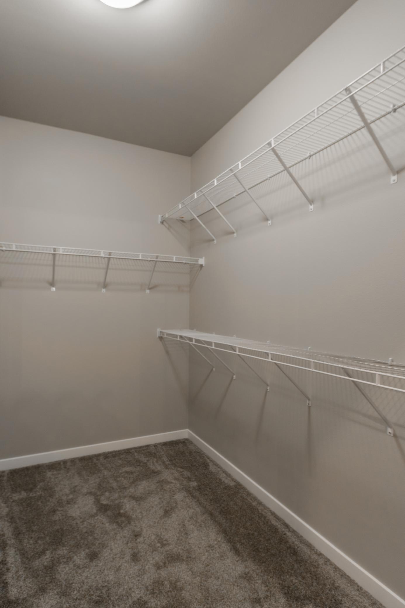 2026 single family home for sale at 1897 19th Avenue N in Wahpeton, ND — 3 bed, 2 bath (photo 14 of 16)